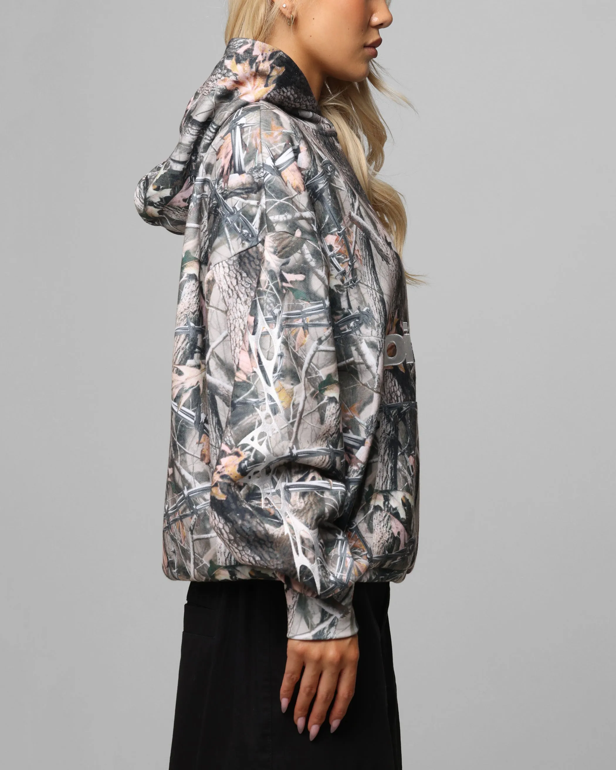 Feathery accents Loiter Soho Hoodie Real Tree Camo