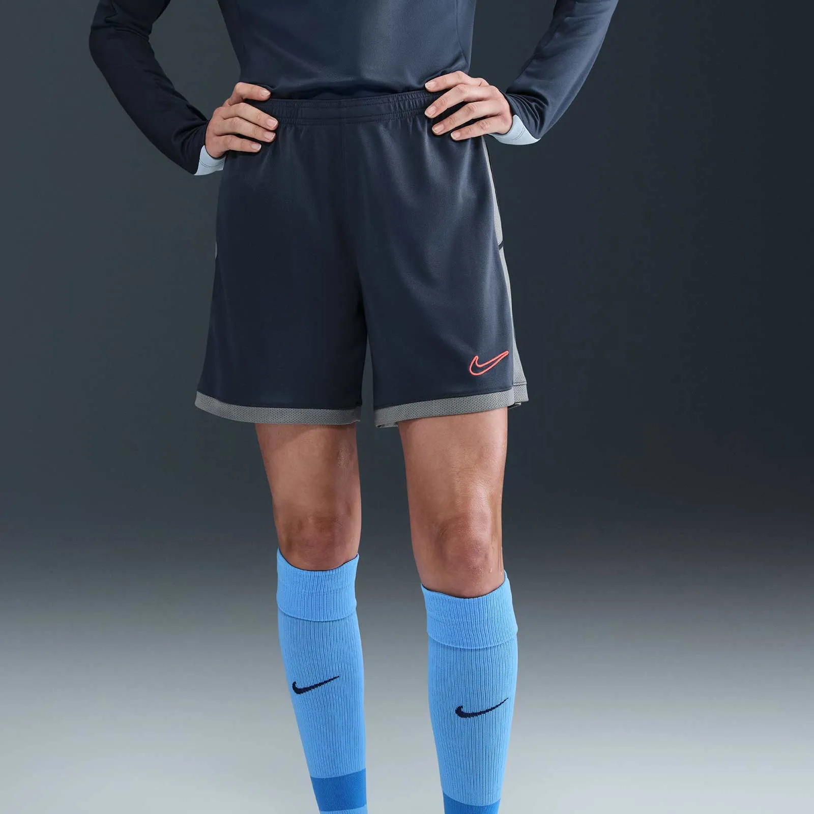 Nike Academy Womens Dri-FIT Soccer Shorts delivery work