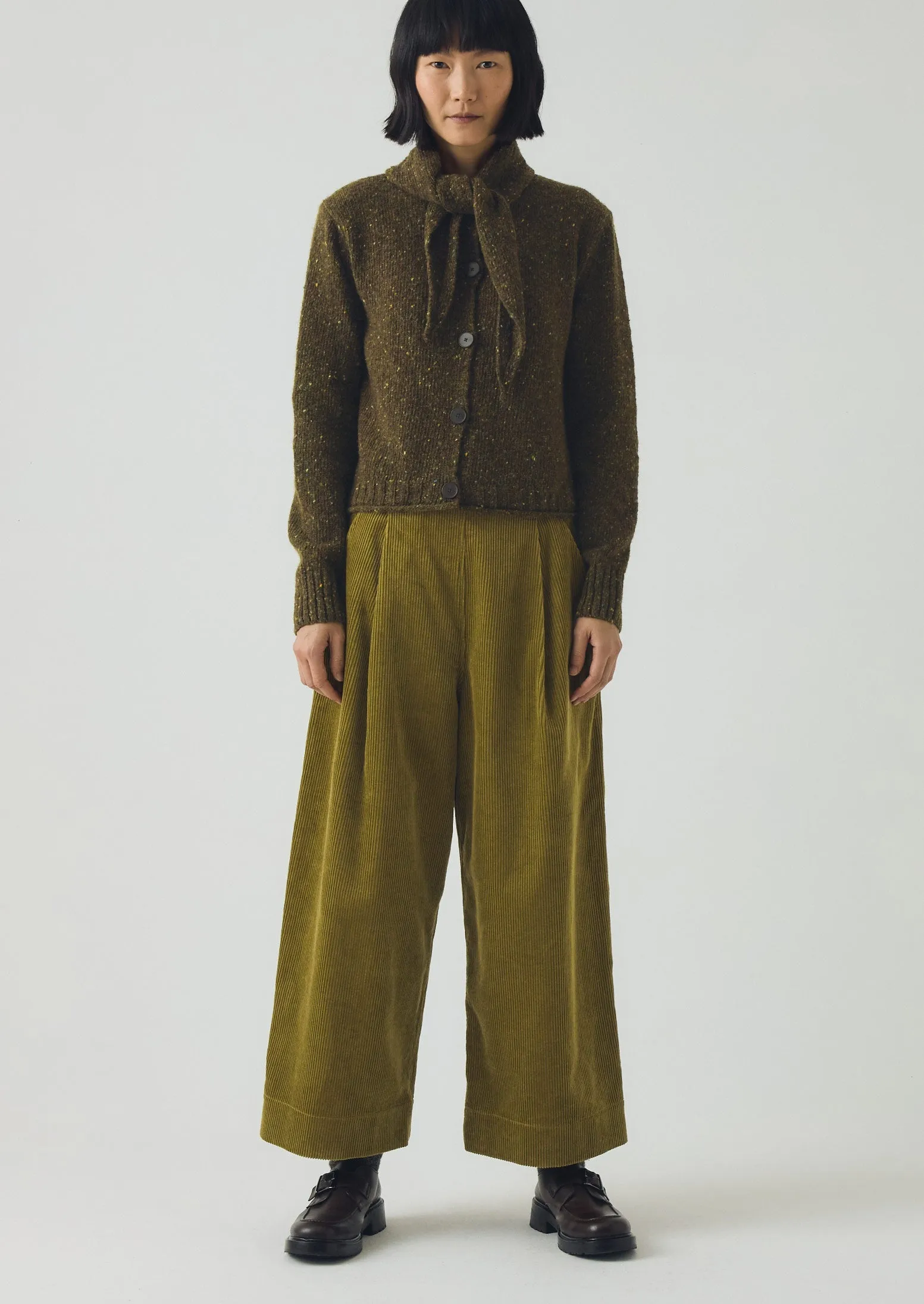 Neutral Fit Organic Cord Pleat Front Pants | Antique Olive