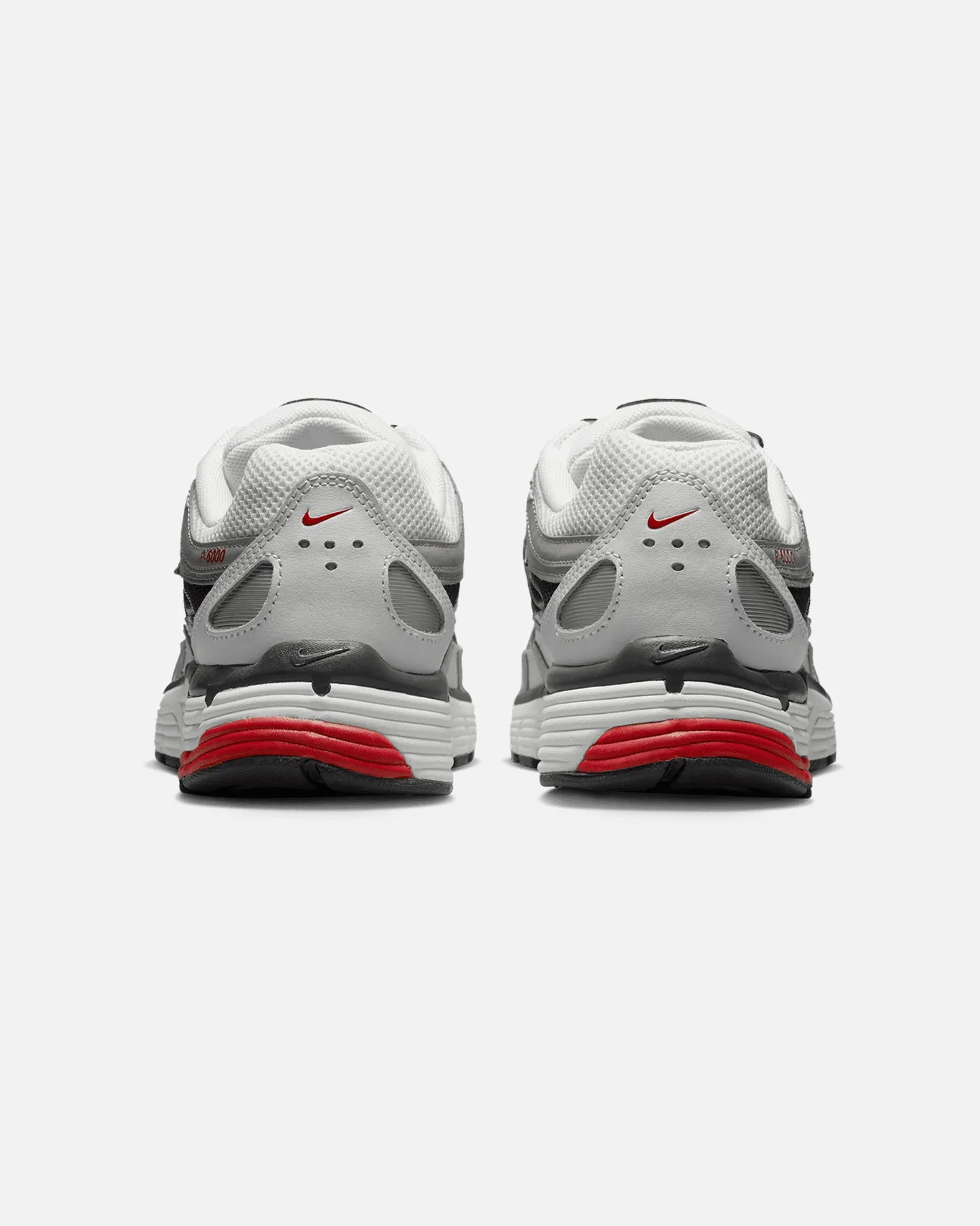Walking Nike Women's P-6000 White/Varsity Red