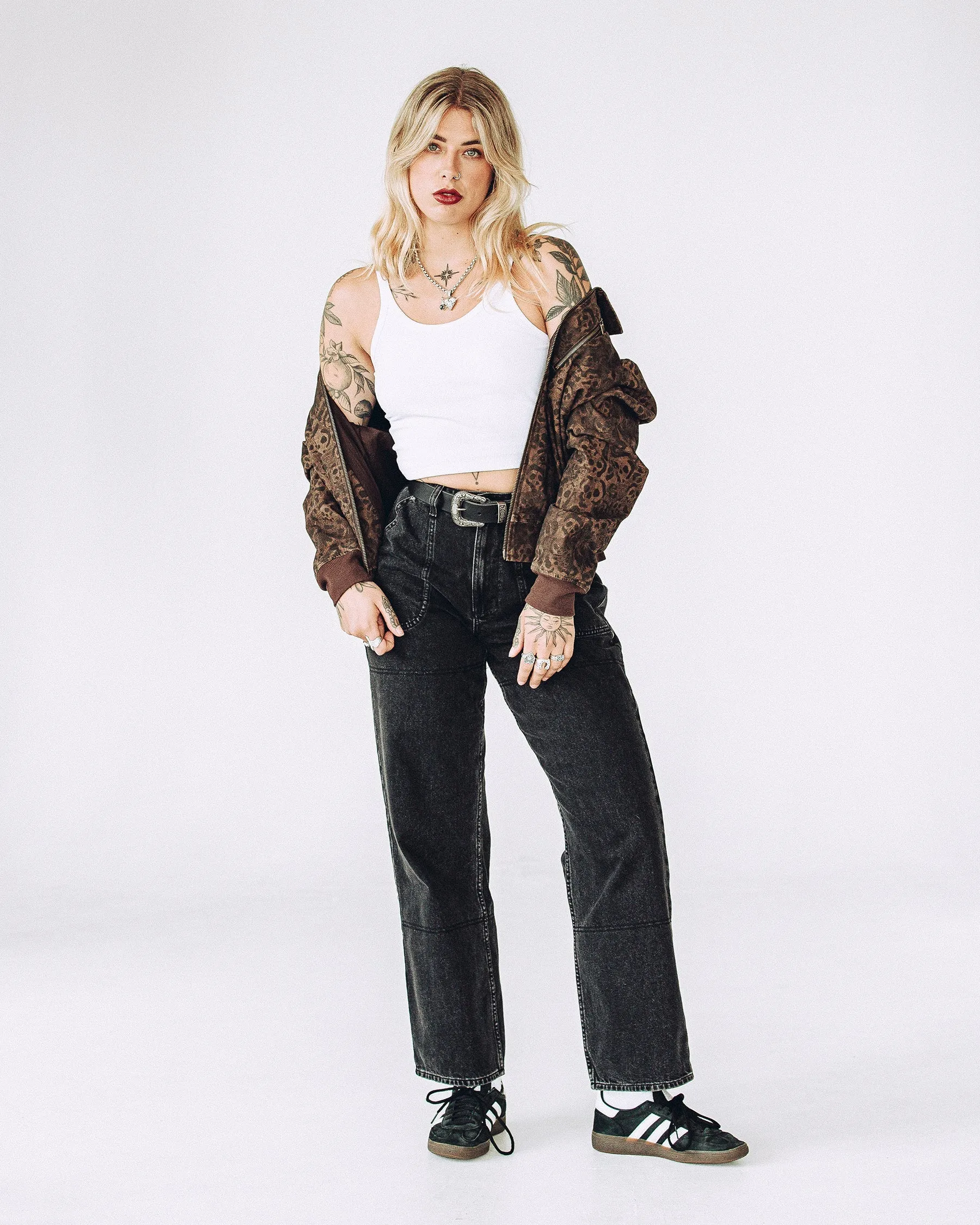 TaglessDesign Warm Fit Rosa High Waisted Jean - Washed Black