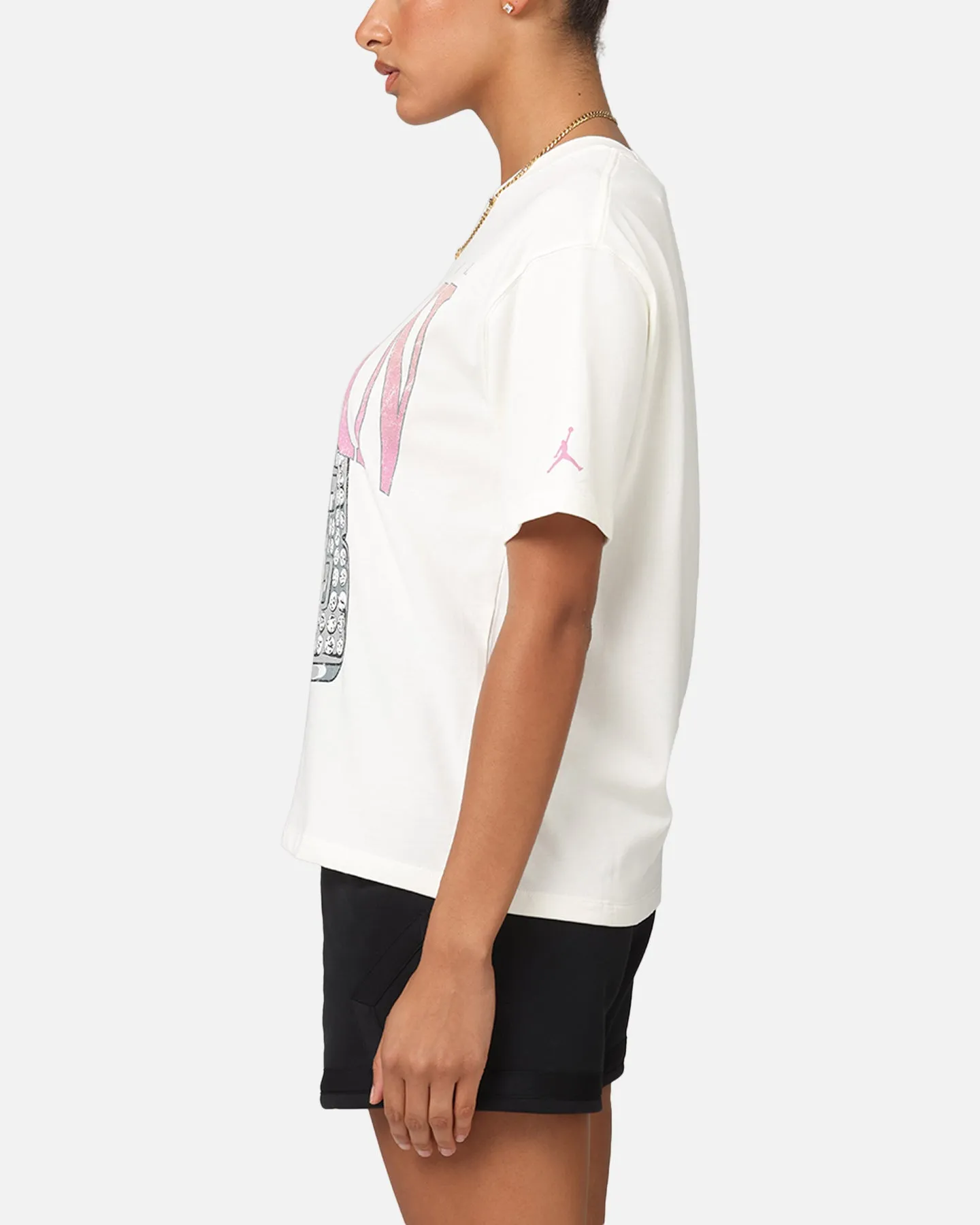 Jordan Women's Heritage Graphic T-Shirt Sail/Orchid Distressed Hem Finish ZeroDistressFinish