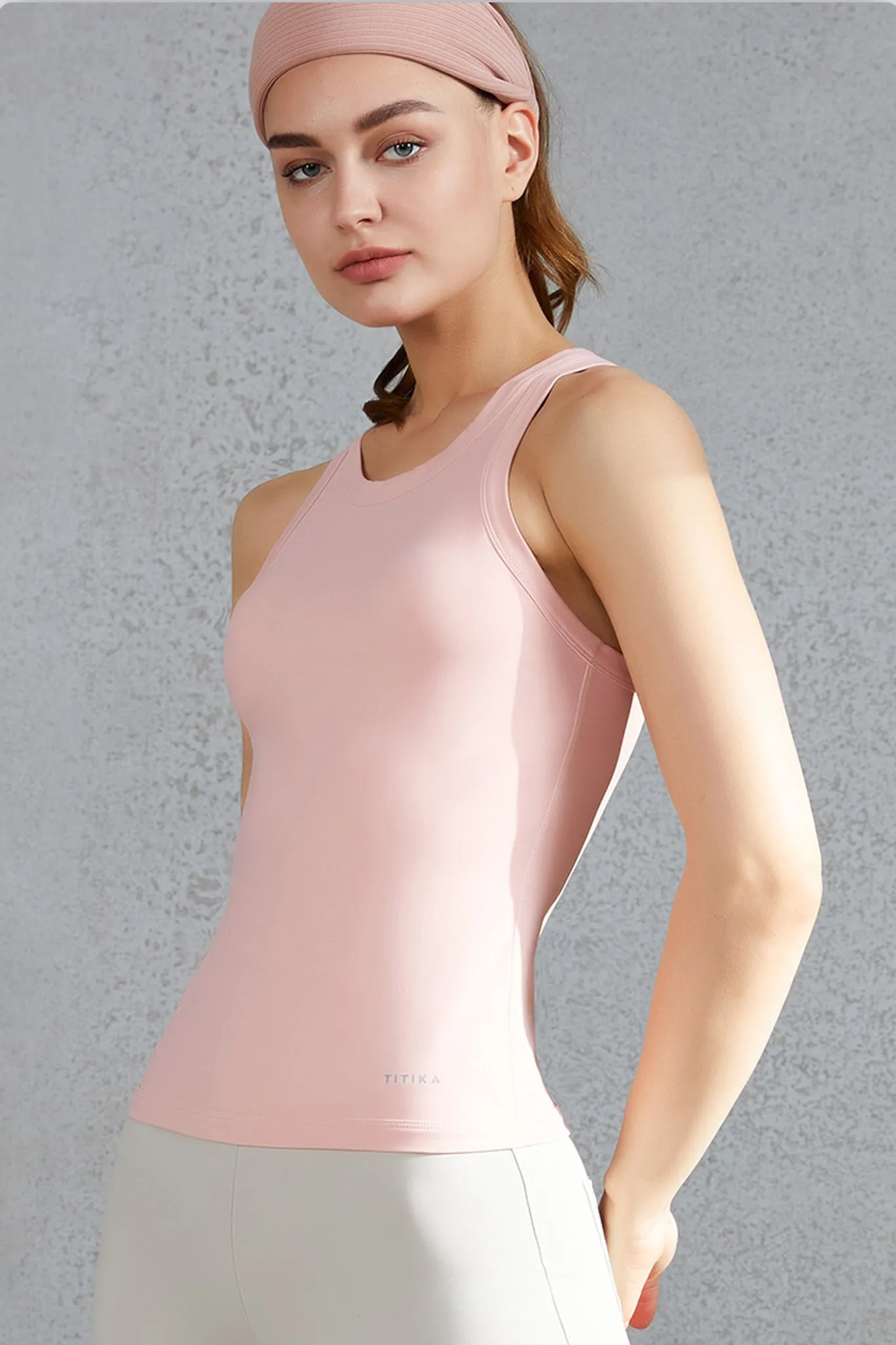 Essential Tank Multi Layer Protection Classic Look