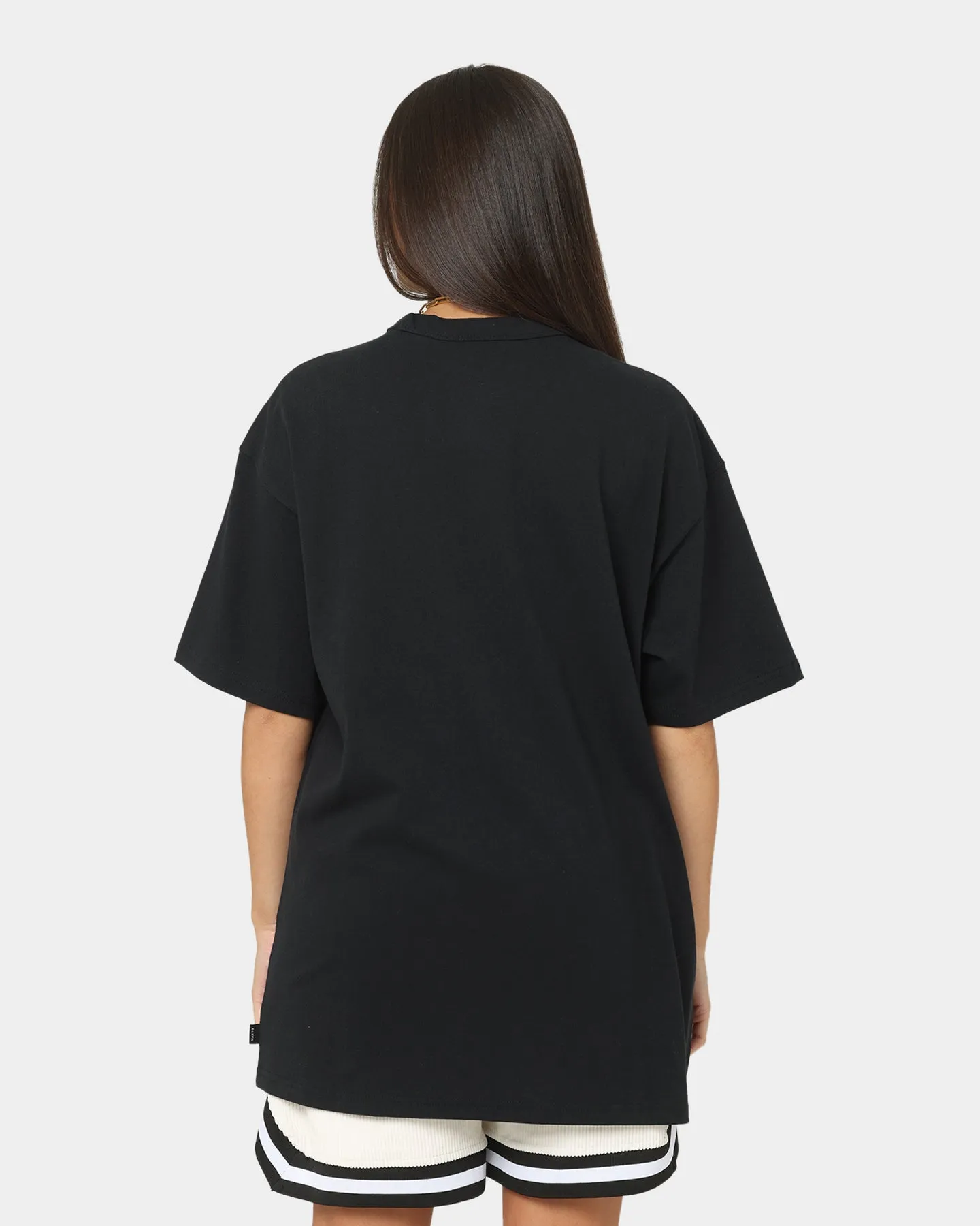 Running Speed Nike Sportswear Premium Essentials T-Shirt Black/Black