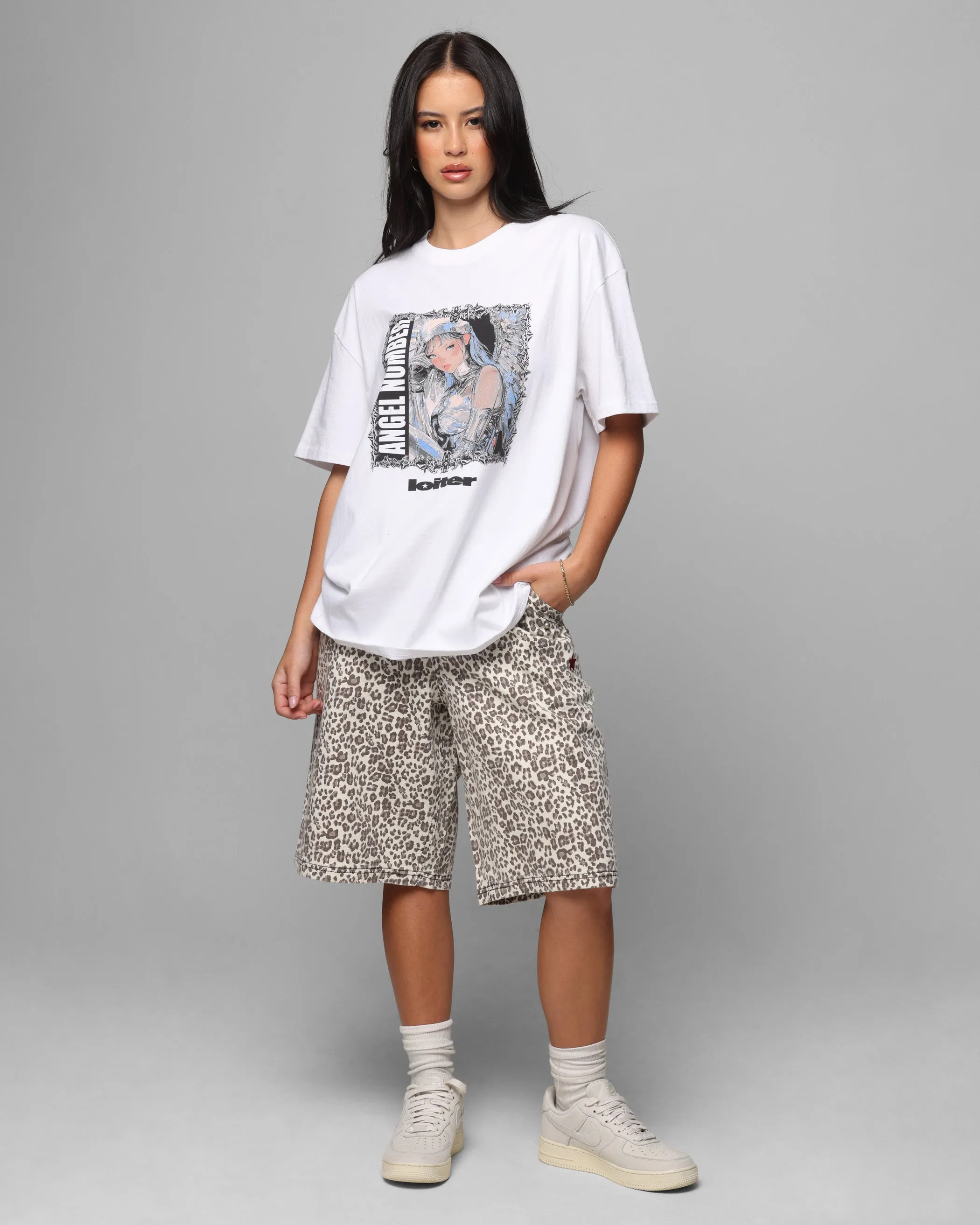 Comfy Fit Wear Loiter Angel Number T-Shirt White