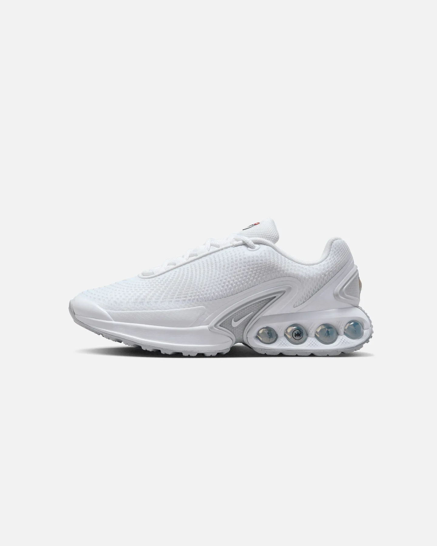 River Cross Nike Women's Air Max DN White/White