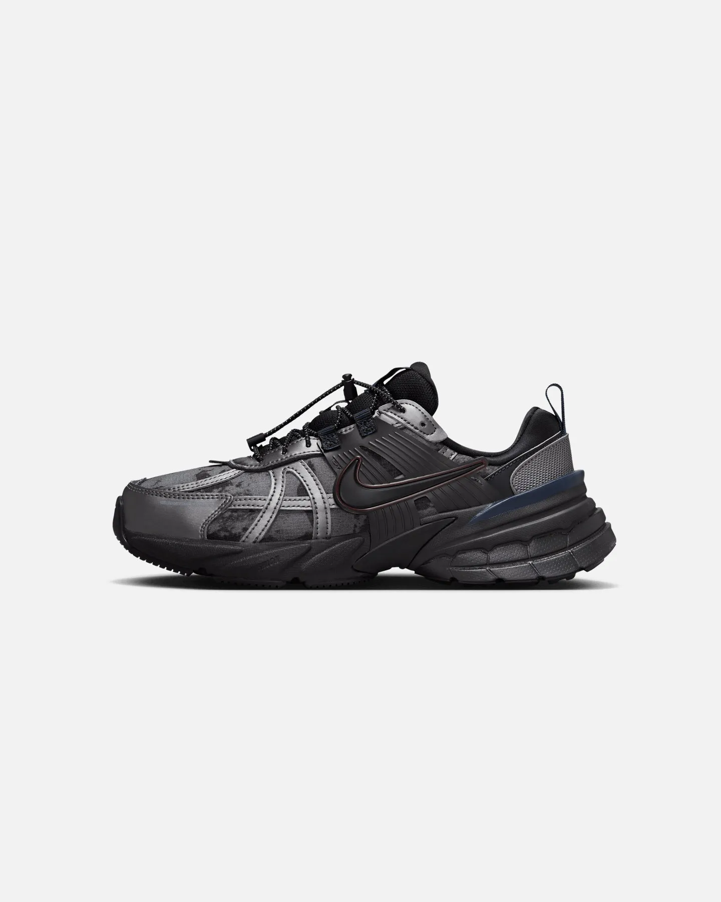 Casual Move Nike Women's V2K Run Metallic Dark Grey/Black