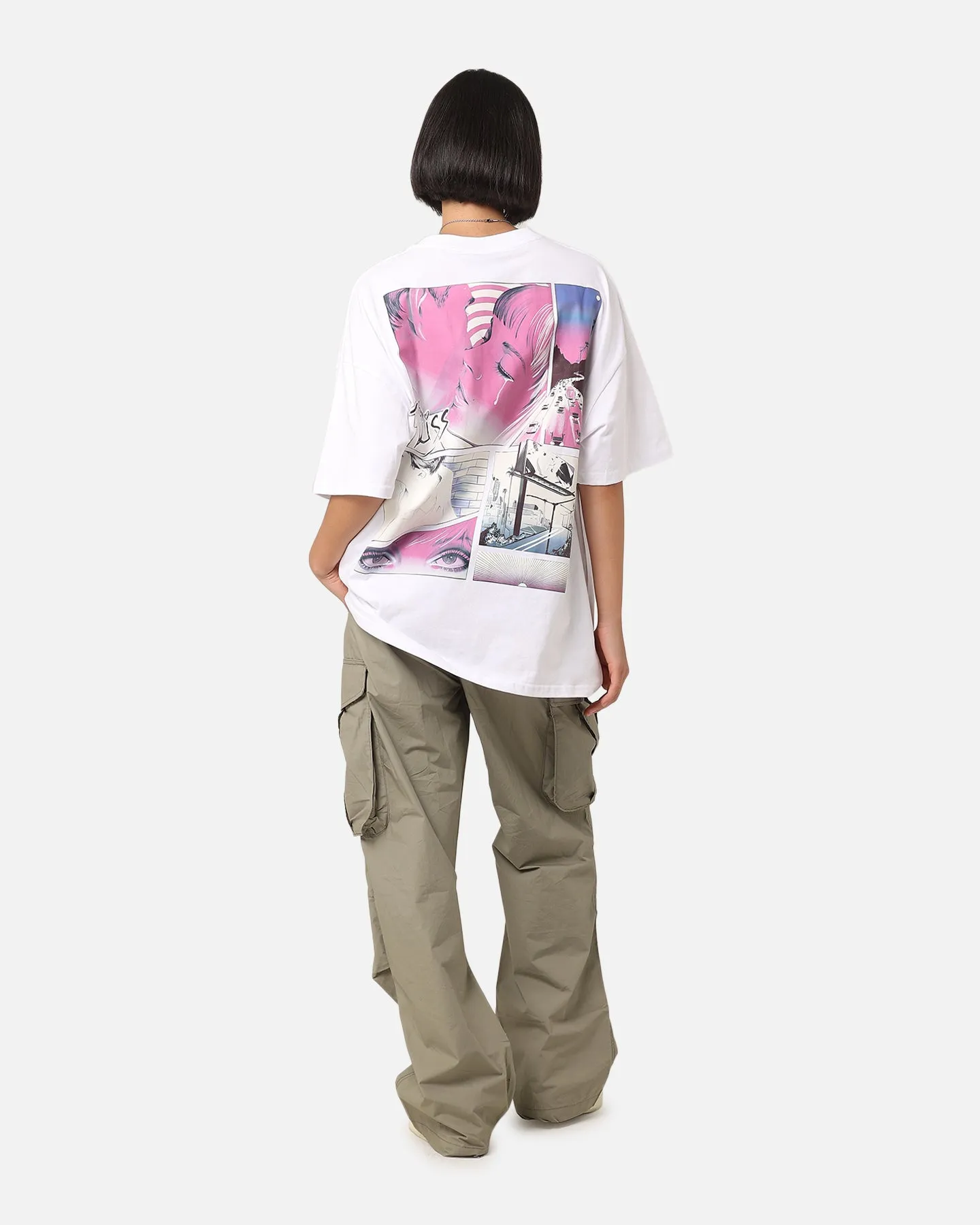 Playboy The Kiss T-Shirt White/Pink Flattering Fit Everyday Wearable