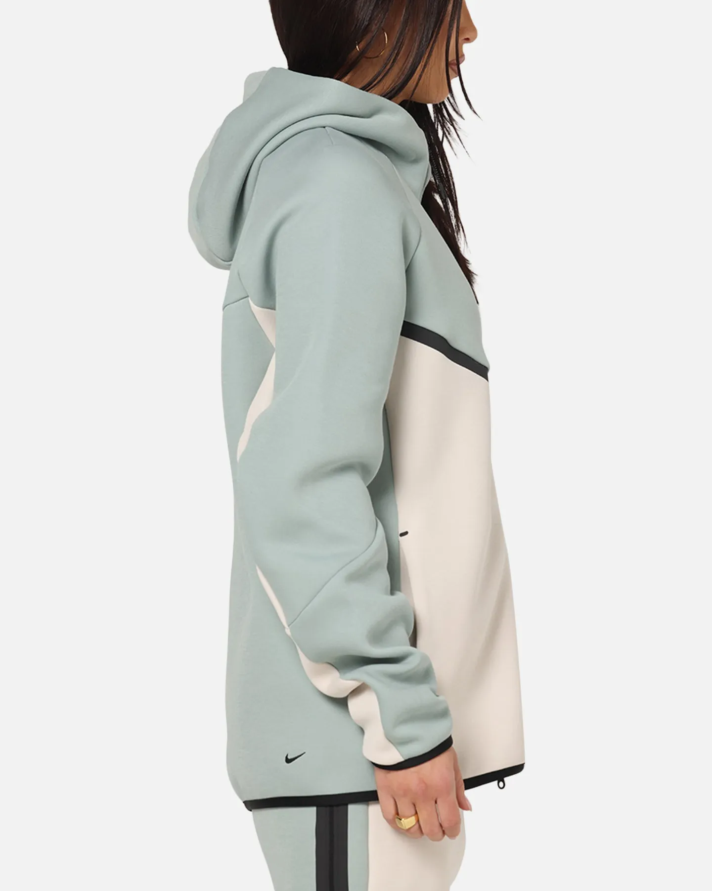 Nike Sportswear Tech Fleece Windrunner Jacket Dusty Sage Cozy Apparel Recycled Polyester Blend