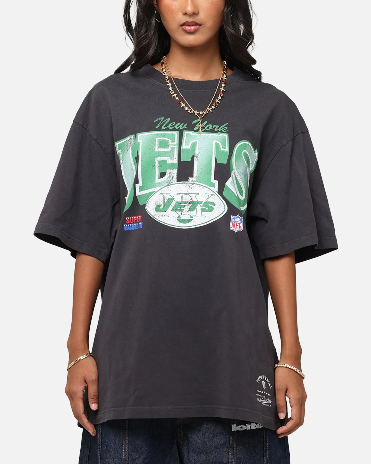 Mitchell & Ness New York Jets Arch T-Shirt Faded Black loose fitting safe for skin