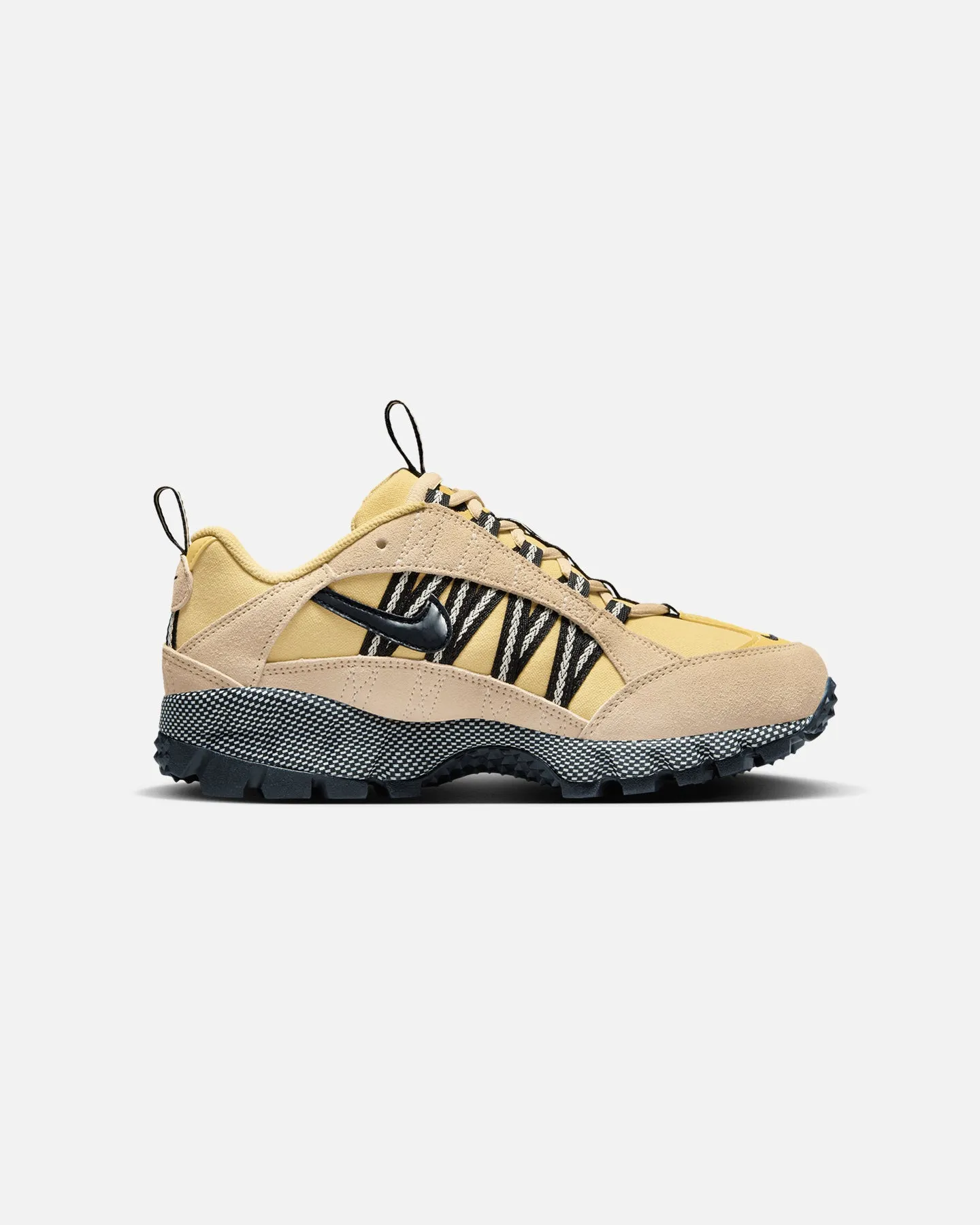 Nike Women's Air Humara Sesame Quick Motion Breathable