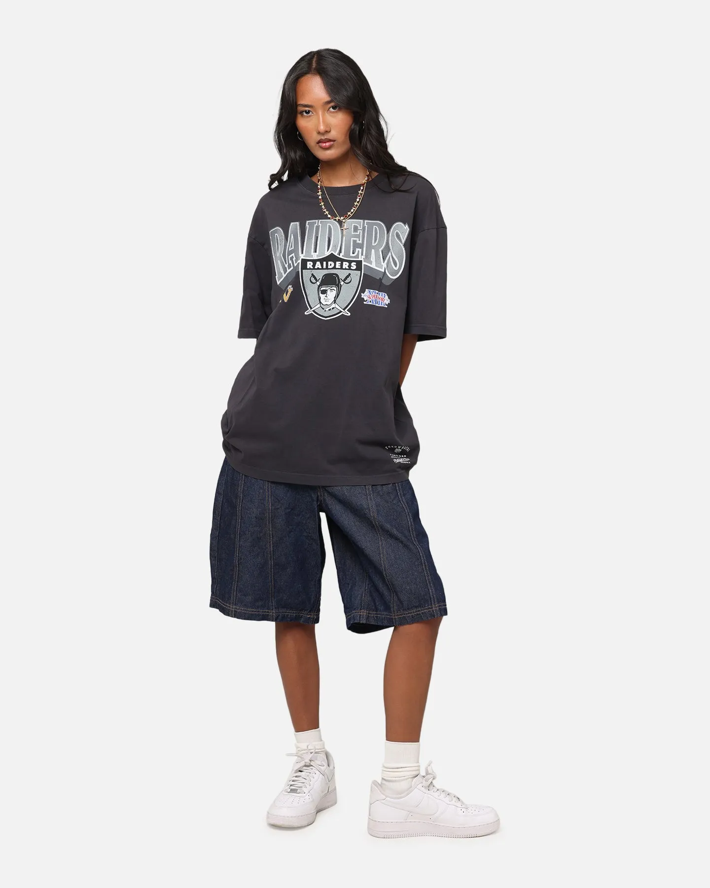 Mitchell & Ness Las Vegas Raiders Arch T-Shirt Faded Black Button Down Layered Shoulder Design