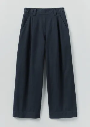 Basic Look Stretchable Wear Cotton Canvas Pleat Front Pants | Blue Navy