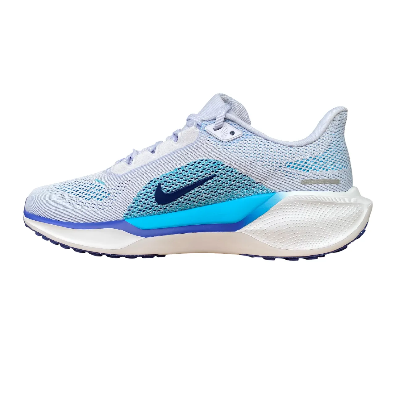 Nike Air Zoom Pegasus 41 FD2722-014 | Scarpa Running Uomo Celeste Blu running in a tennis court area shoes biomechanical shoes