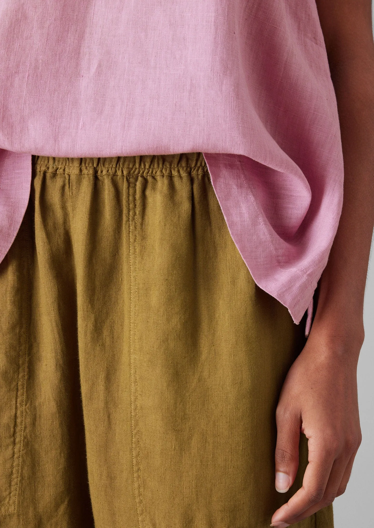 Garment Dyed Linen Barrel Leg Pants | Durian Green Customizable length