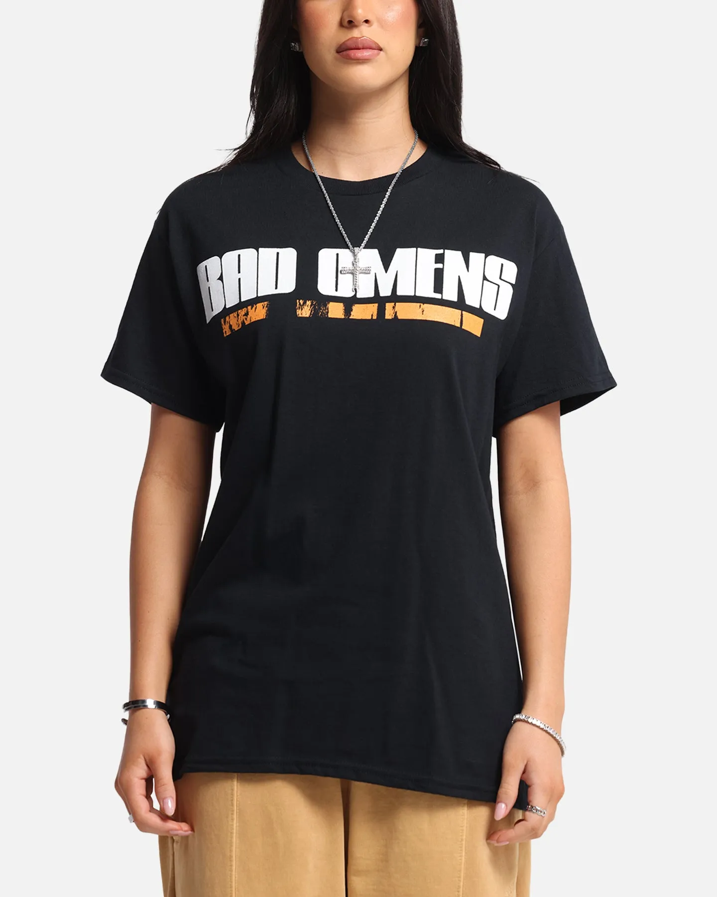 Seam Free Shoulders Soft Feel Bad Omens Concrete Jungle T-Shirt Black