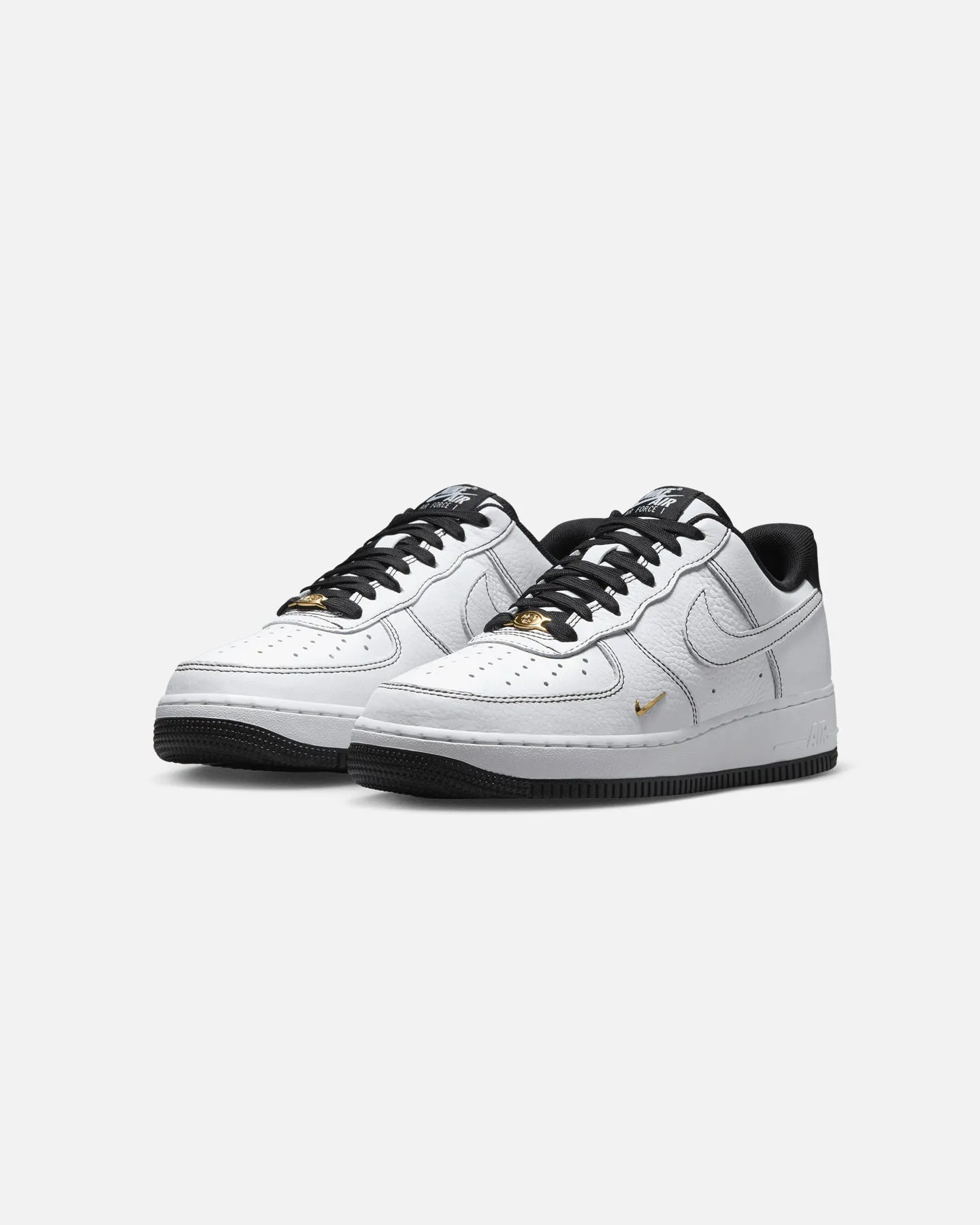 Nike Women's Air Force 1 '07 "Mini Jewel" White/Black Fitness Vibe Balanced Heel Counter