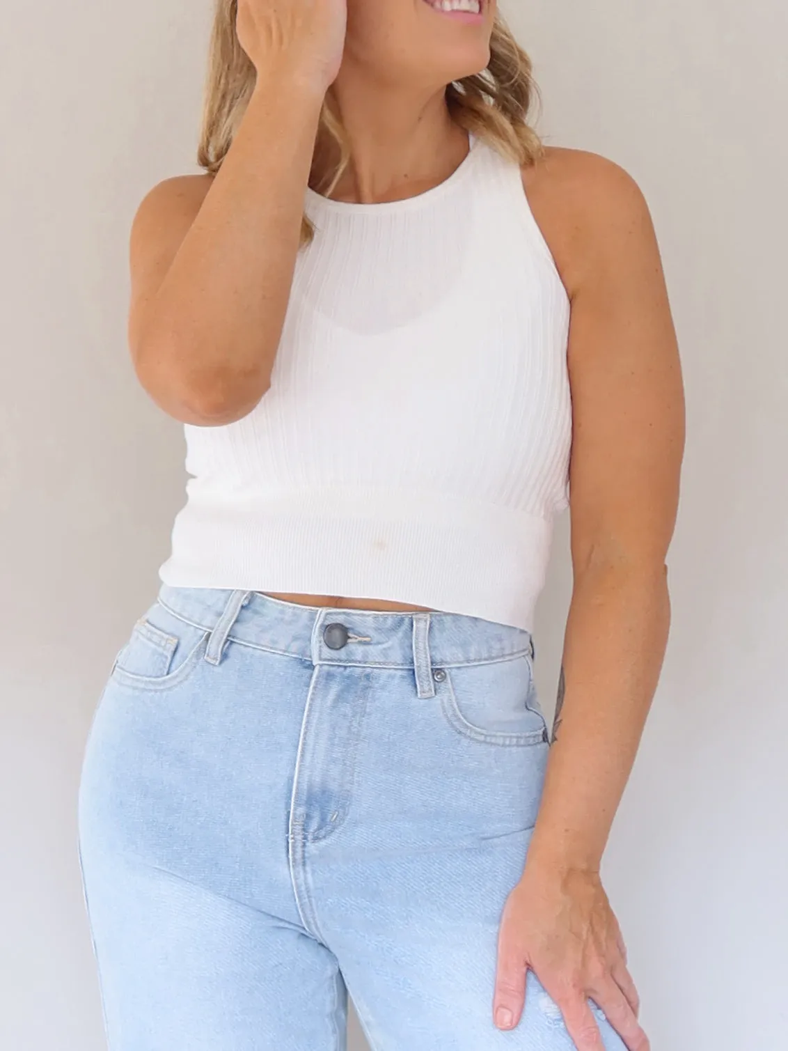 Joy Tank - Off White temperature regulation