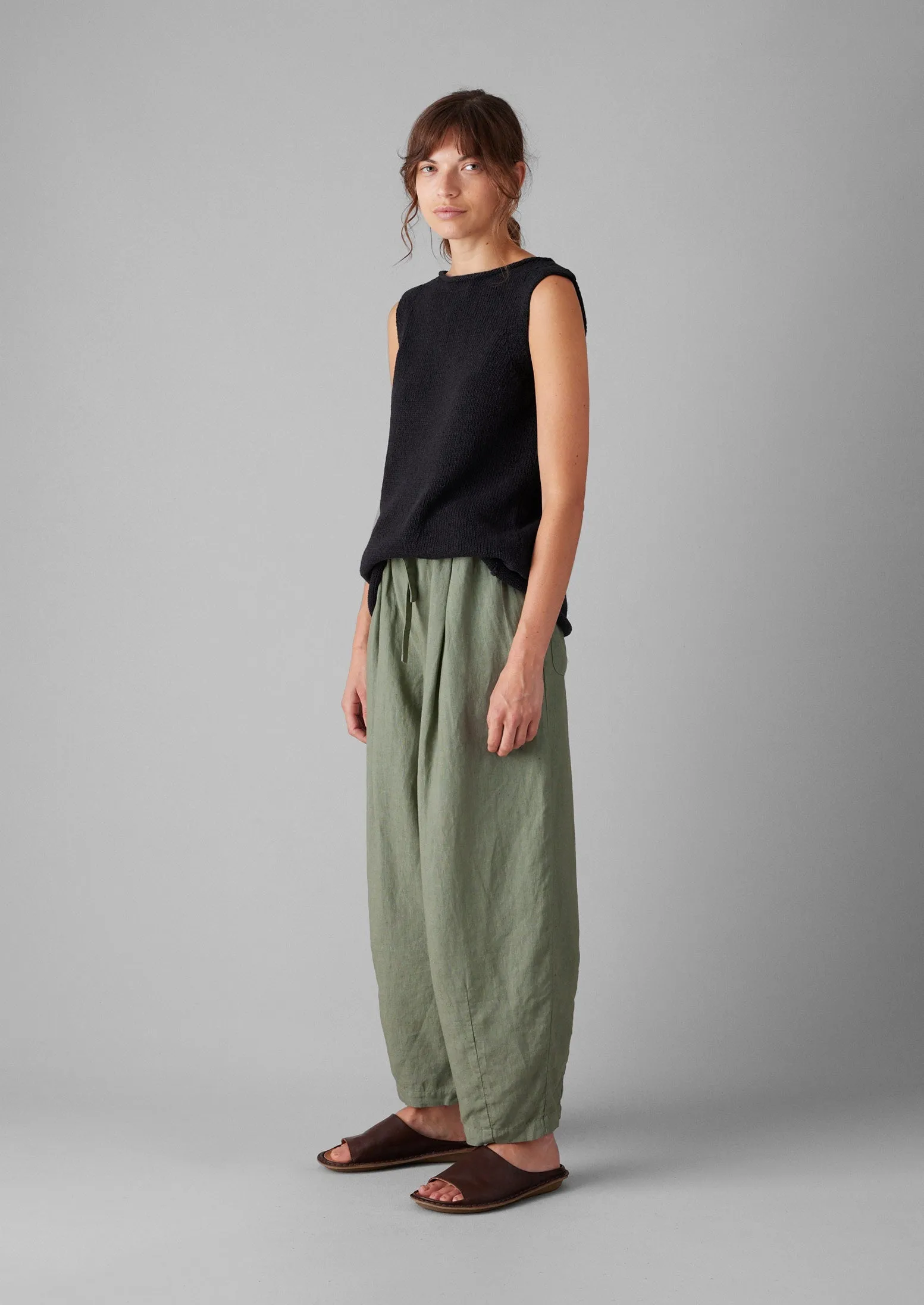 Outdoor Layer Minako Garment Dyed Linen Pants | Light Sage