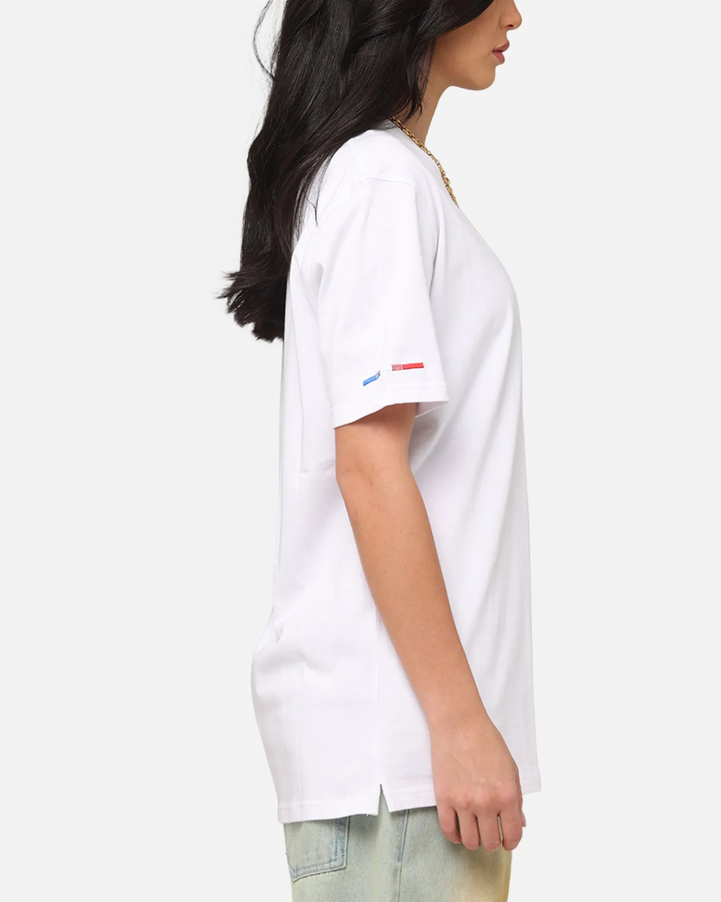 Fashion-Forward Carr?? Simplicit?? Classic Short Sleeve T-Shirt White