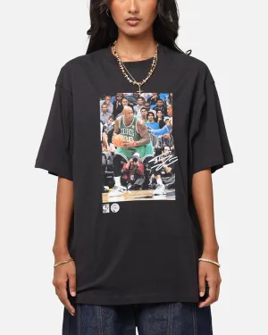 Mitchell & Ness Boston Celtics Shaquille O'Neal Dunk 'Luck of the Irish' T-Shirt Faded Black Stylish Day Wear V neck style