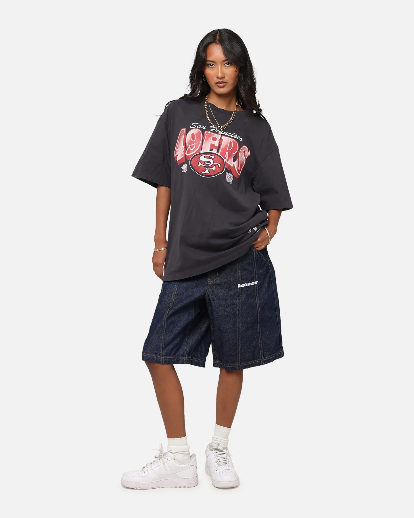 Mitchell & Ness San Francisco 49ers Arch T-Shirt Faded Black Comfy and Versatile