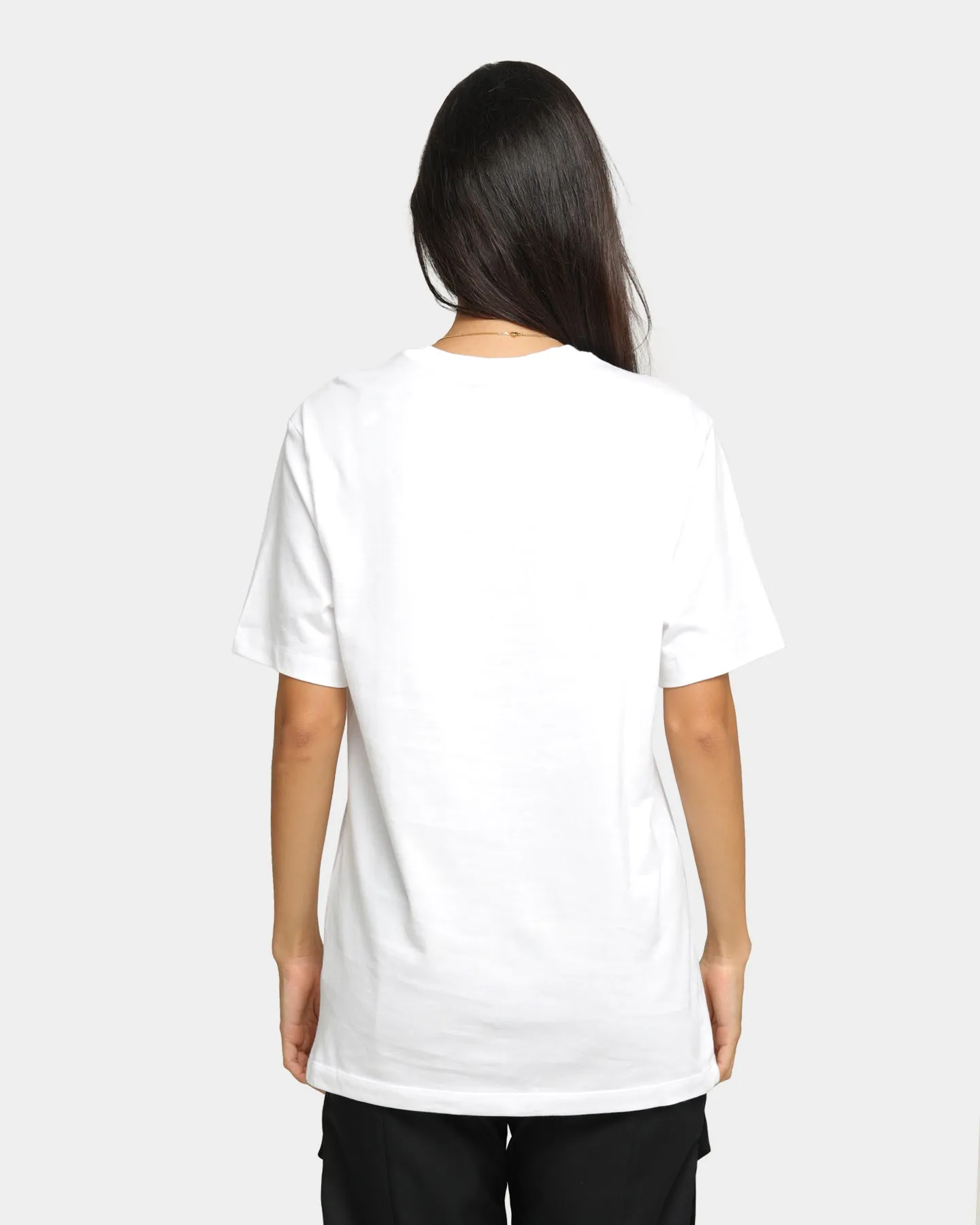 Stretchable Low Profile Silhouette Nike Men's Nike Sportswear Club Short Sleeve T-Shirt White/Black
