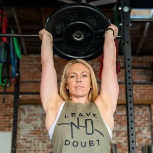 low - visibility Women's Leave No Doubt OG Crop Tank