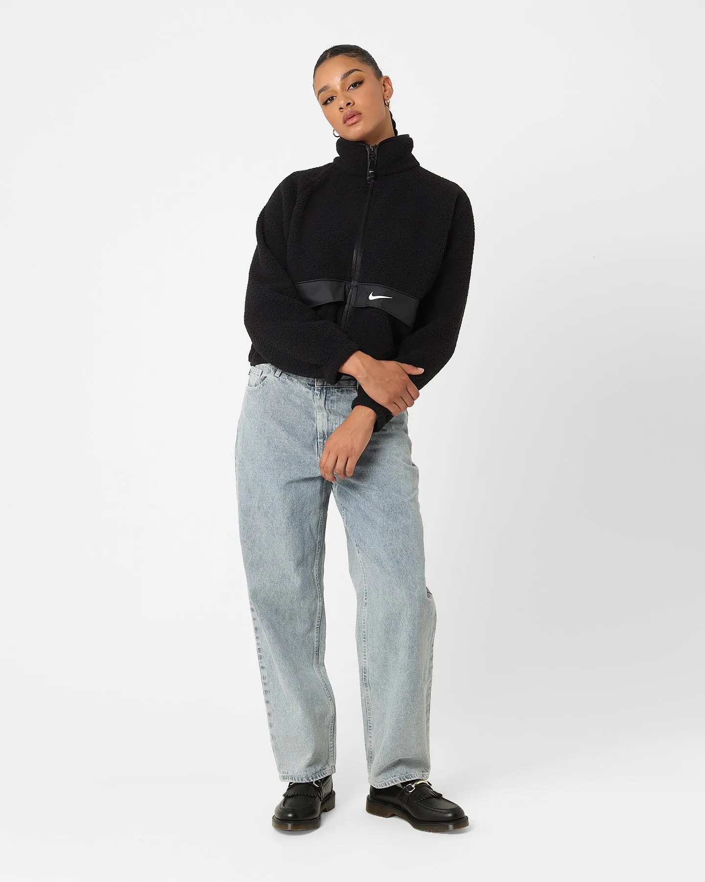Nike Women's Sportswear Sherpa Jacket Black/Black/White Activewear