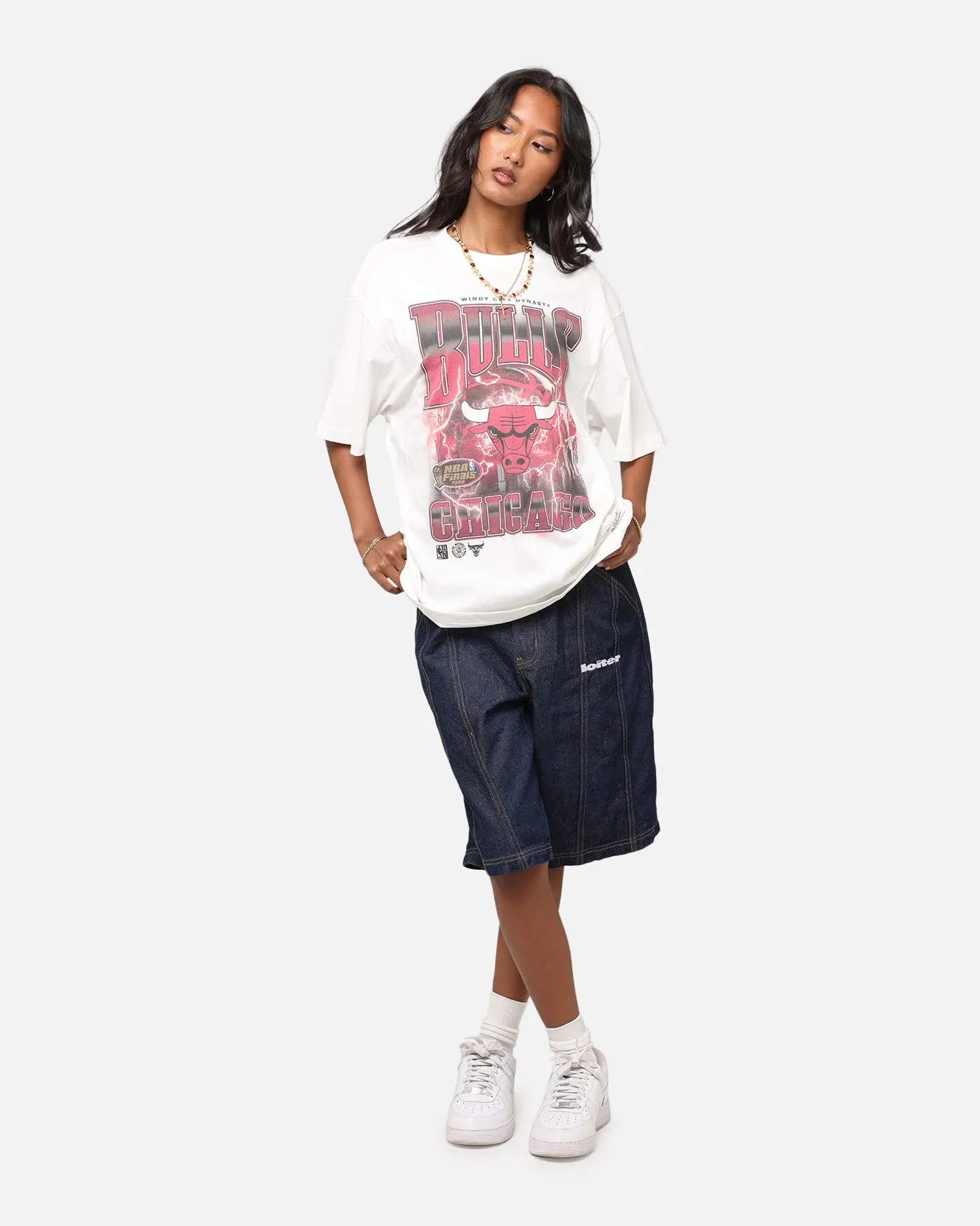 Abrasion Resistant Fabric Mitchell & Ness Chicago Bulls City Strike T-Shirt Vintage White