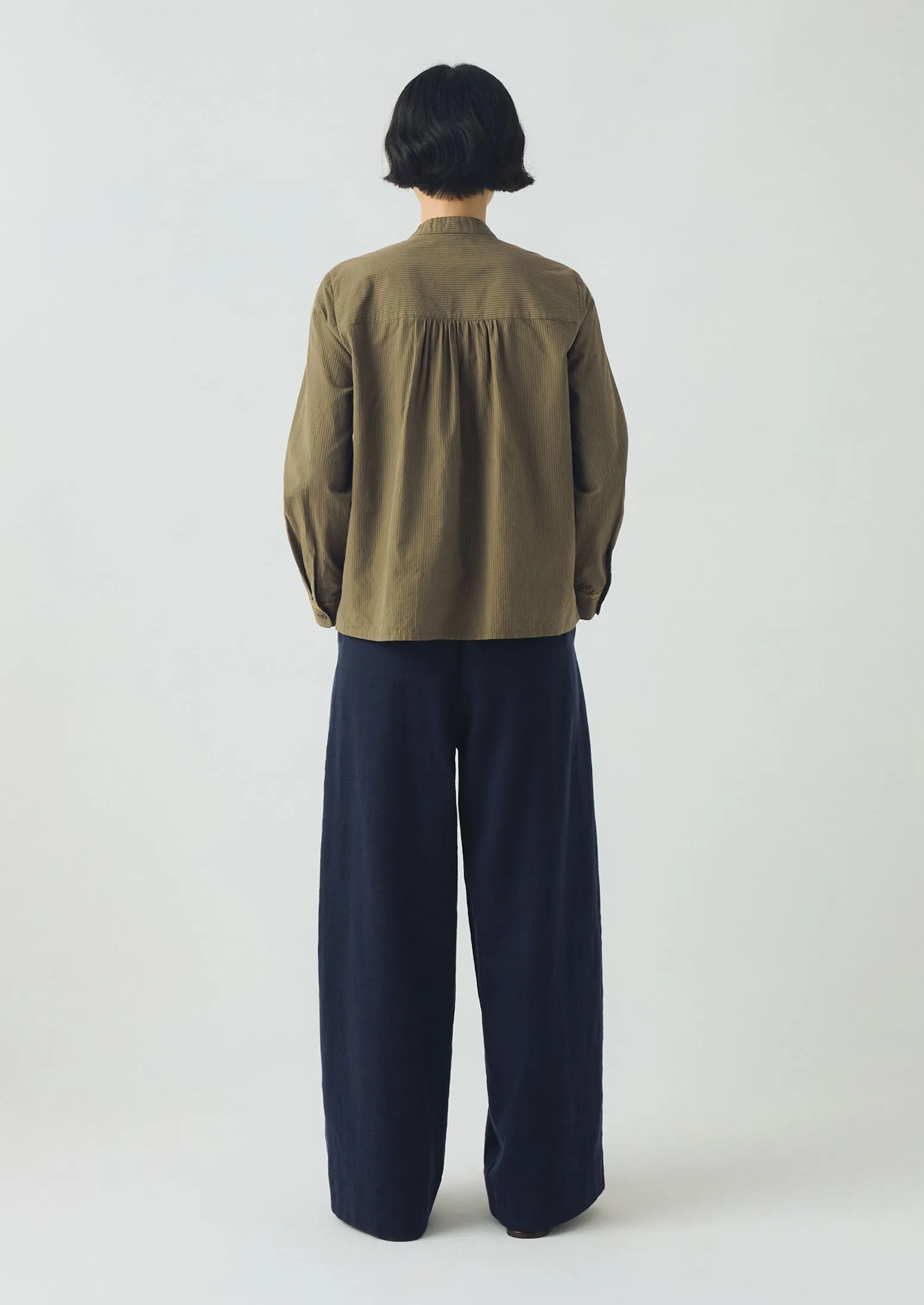 LowProfileStitching NonSlipInnerGrip Corinne Cotton Wool Houndstooth Pants | Dark Navy