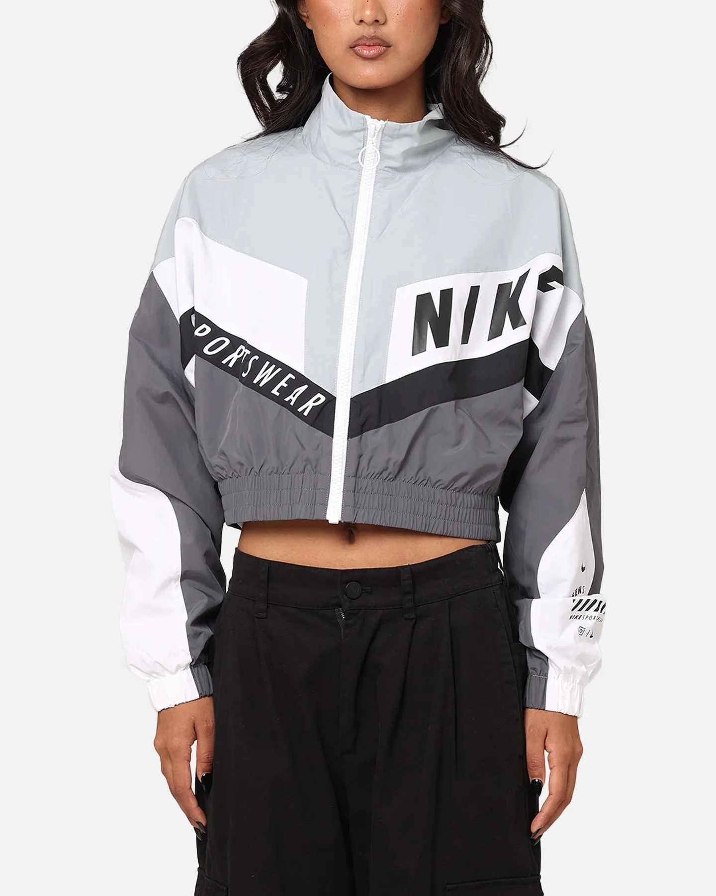 Nike Women's Sportswear Woven Street Jacket Iron Grey/Light Pumice/White Relaxed Fit