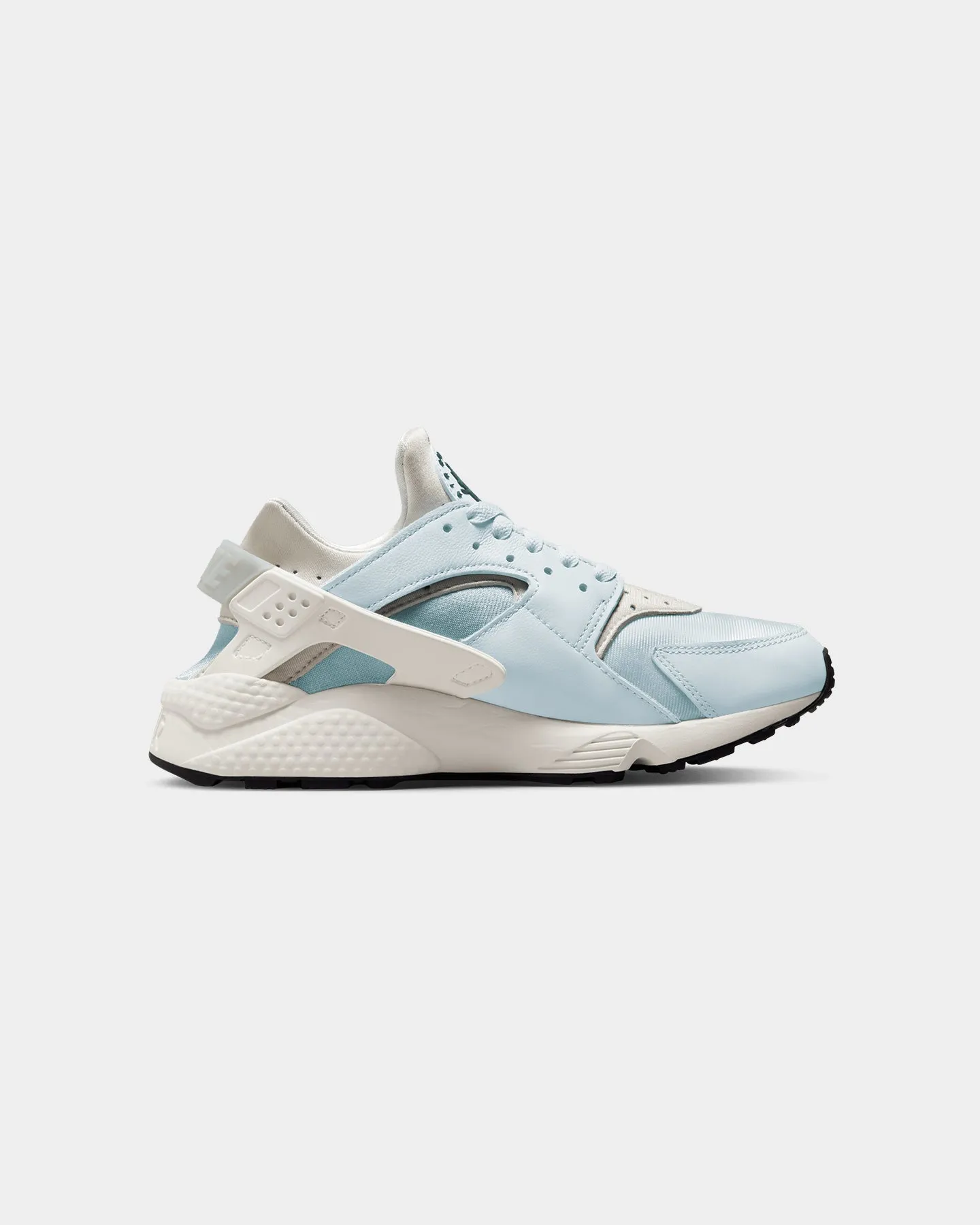 Cosmic Glow Nike Women's Nike Air Huarache Aura/Ocean Cube/Black/Summit White