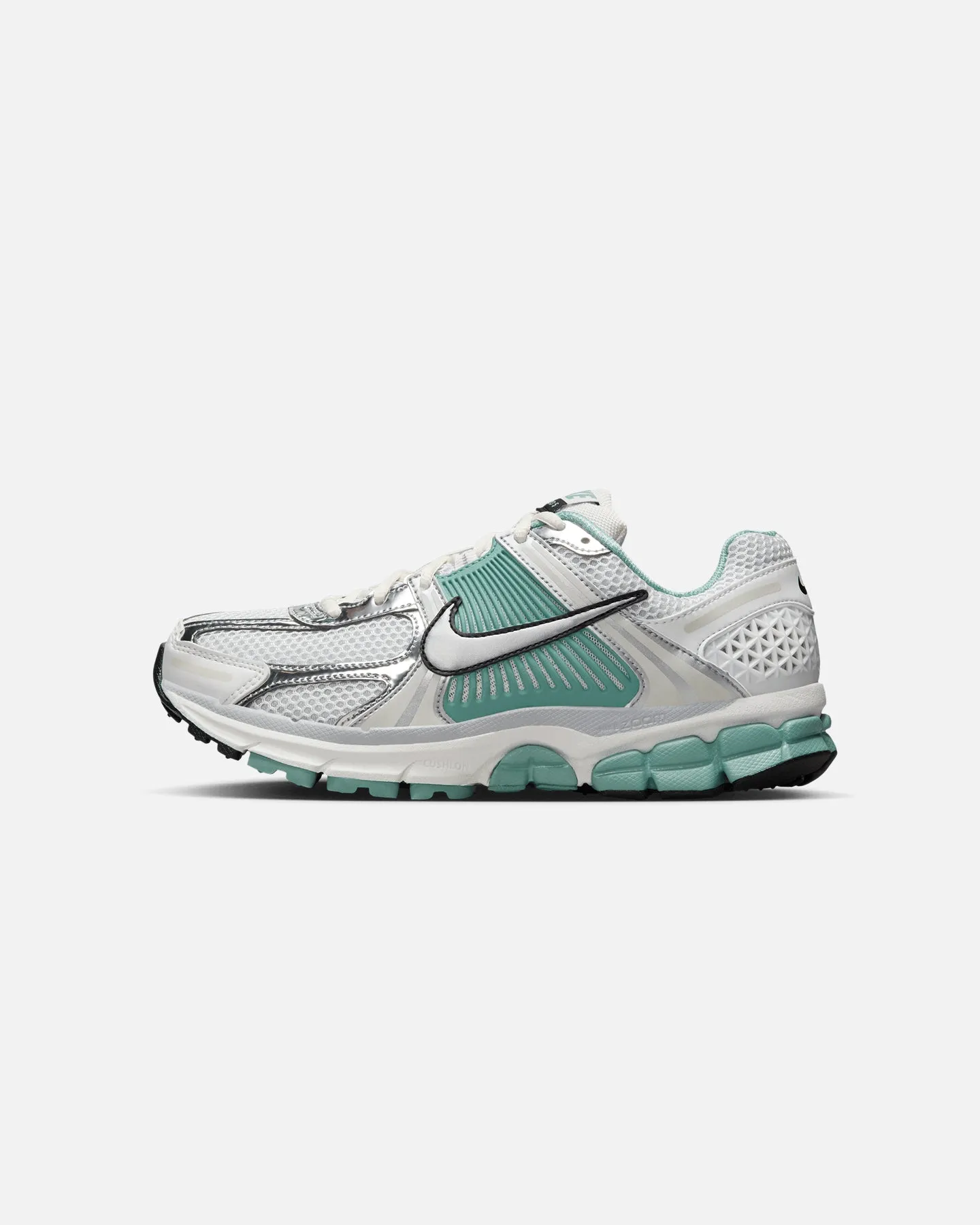 Bright tone Nike Women's Zoom Vomero 5 Summit White/Metallic Silver-Wolf Grey