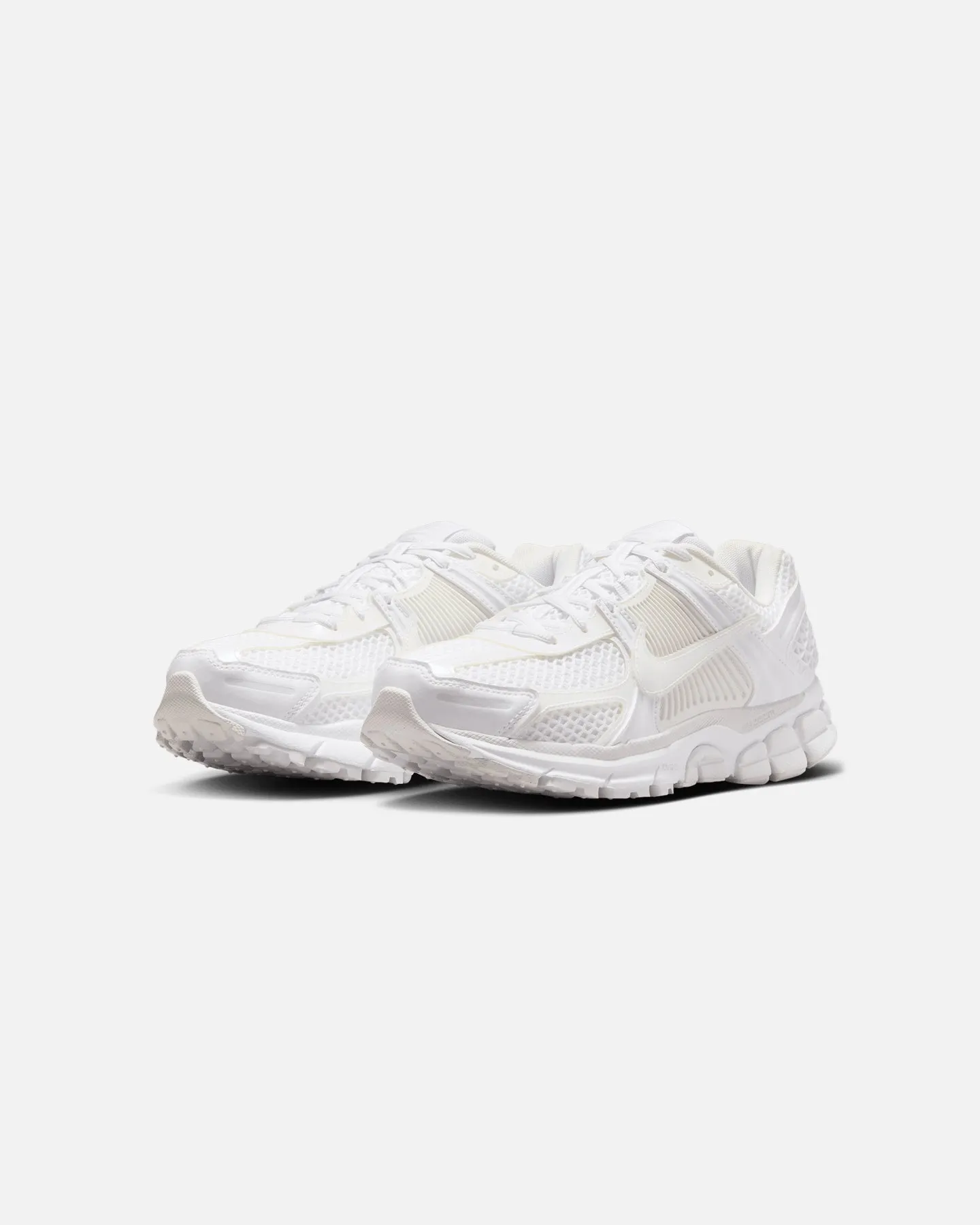 Posture Aligning Footbed Memory Foam Airport Travel Nike Women's Zoom Vomero 5 White/White