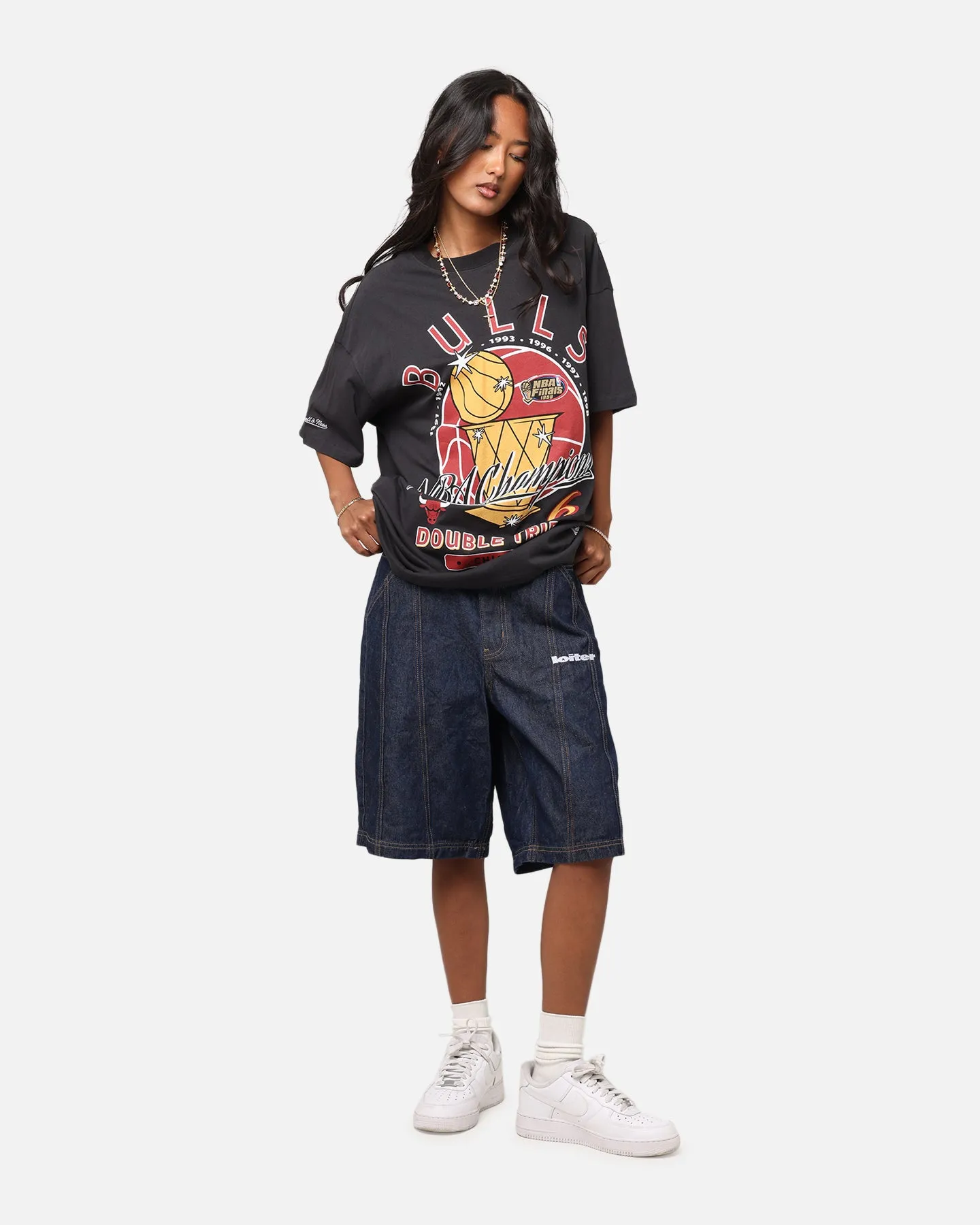 ColorfastFabricTech Cozy Comfort Mitchell & Ness Chicago Bulls Champions Report "Champ Pack" T-Shirt Faded Black