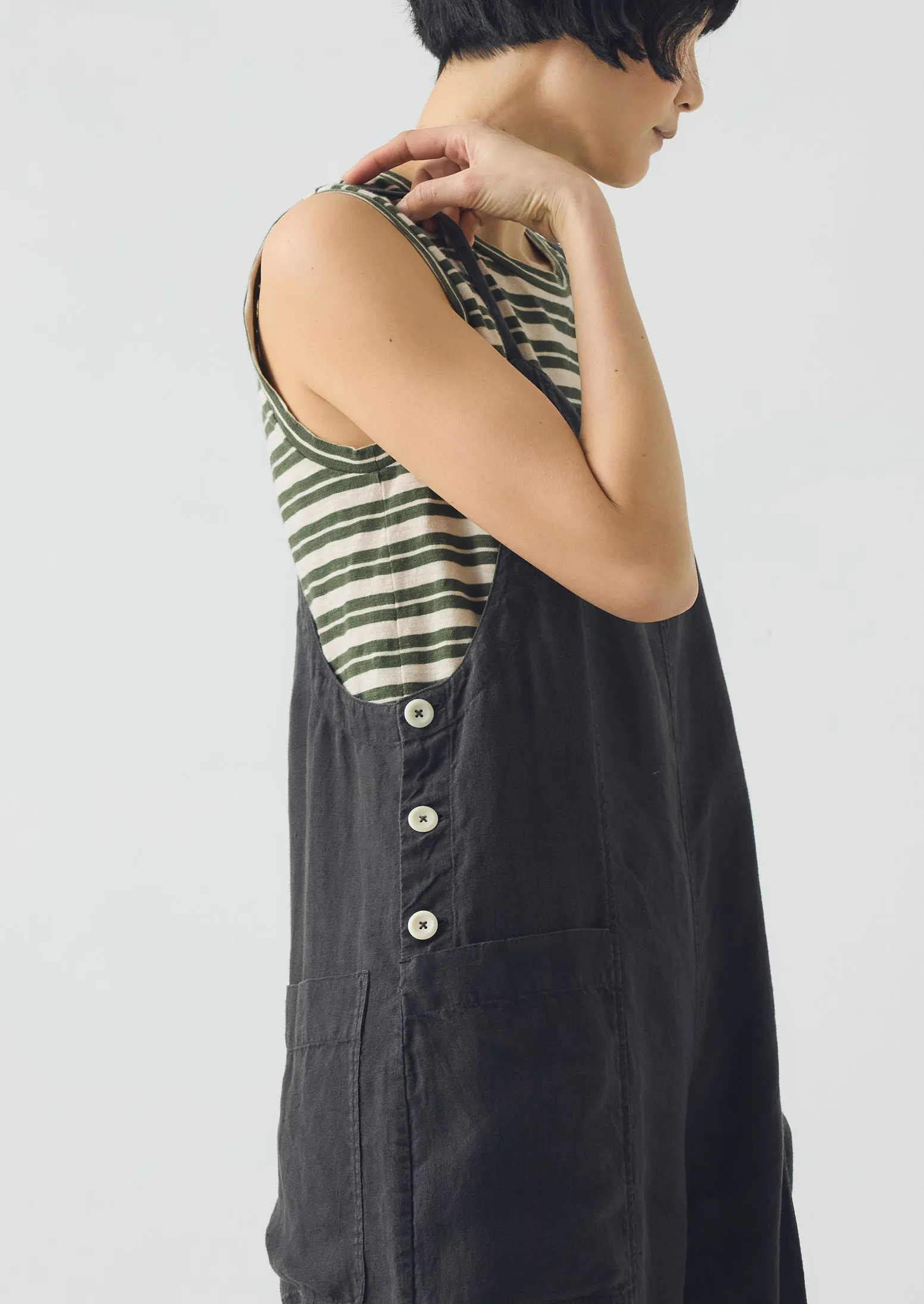 Garment Dyed Linen Pocket Jumpsuit | Black Pepper Fashionable Look