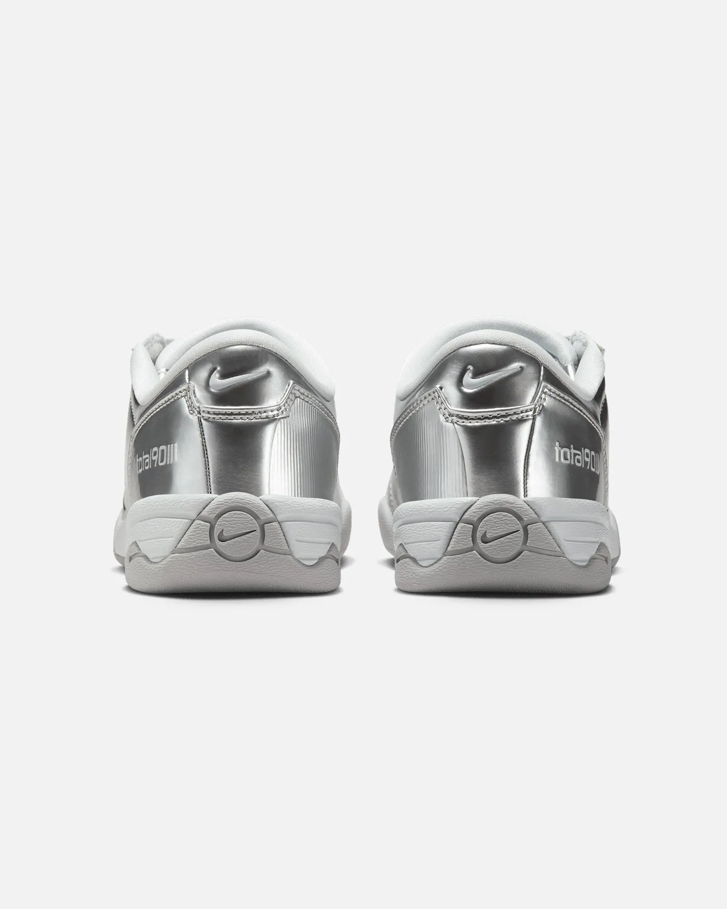 Core Flex Nike Women's Total 90 Platinum