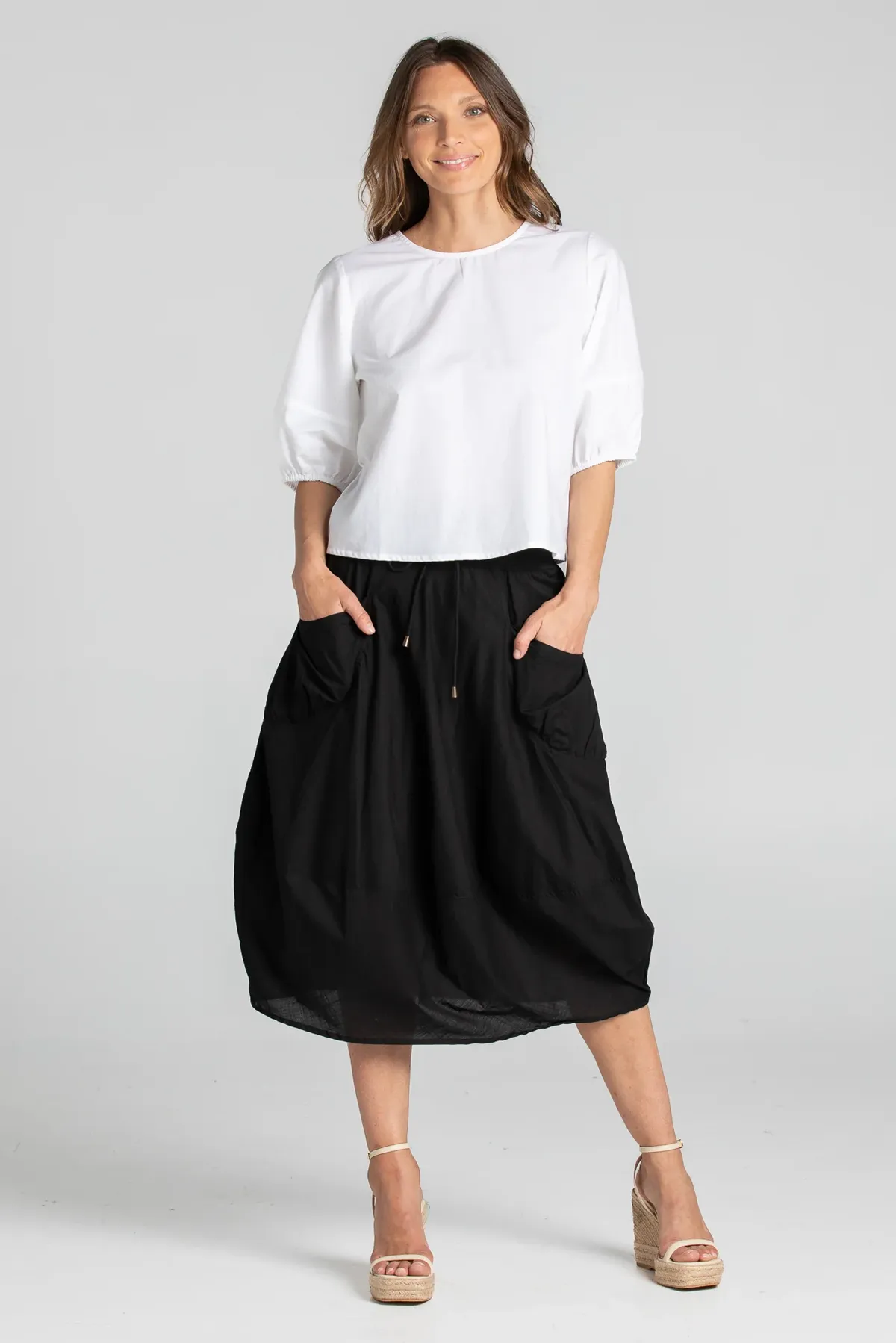 GURU SKIRT Travel Influence Fresh Detail