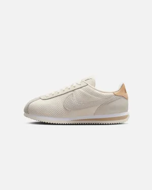 Arch Support Daily Walk Nike Women's Cortez Pearl White/Sail