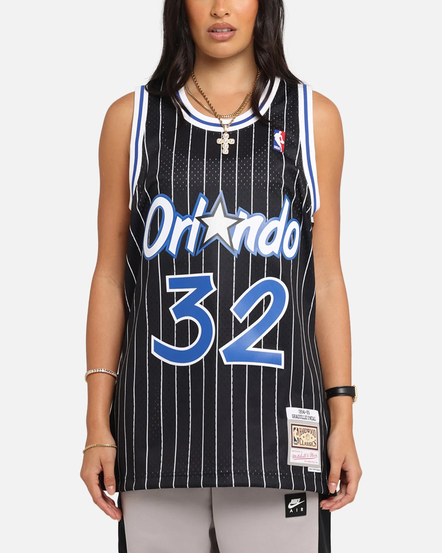 reconnaissance Mitchell & Ness Orlando Magic Shaquille O'Neal '94-'95 #32 Alternate Swingman Jersey Black/White