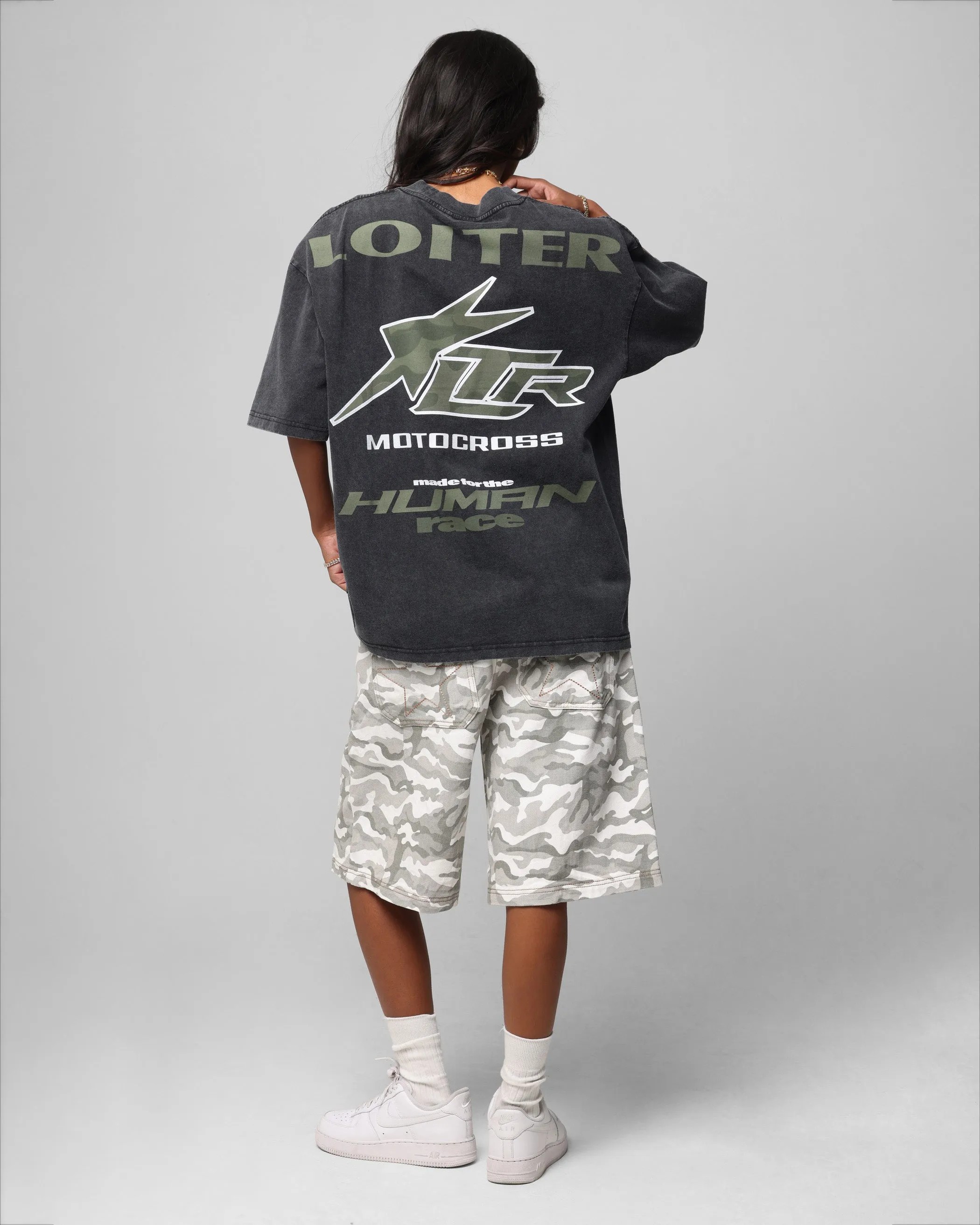 Vintage Wash Modern Design Loiter Motocross Vintage T-Shirt Vintage Black