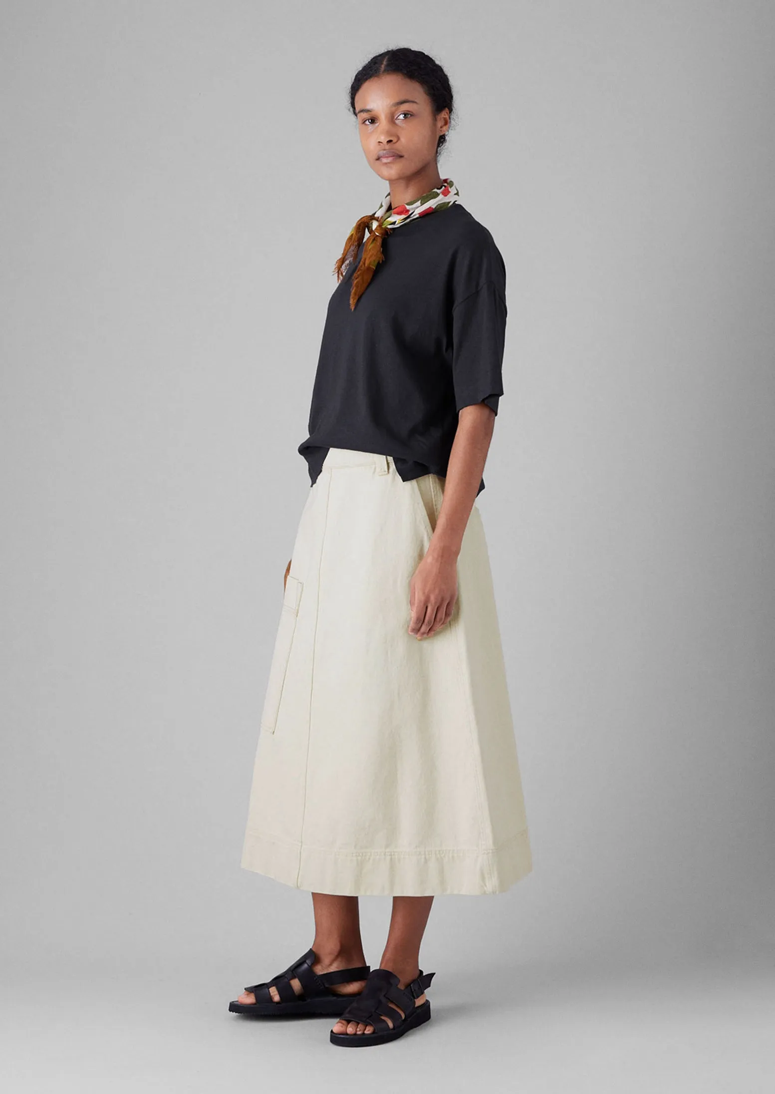 Denim Skirt | Ecru Simple Outfit Day To Night