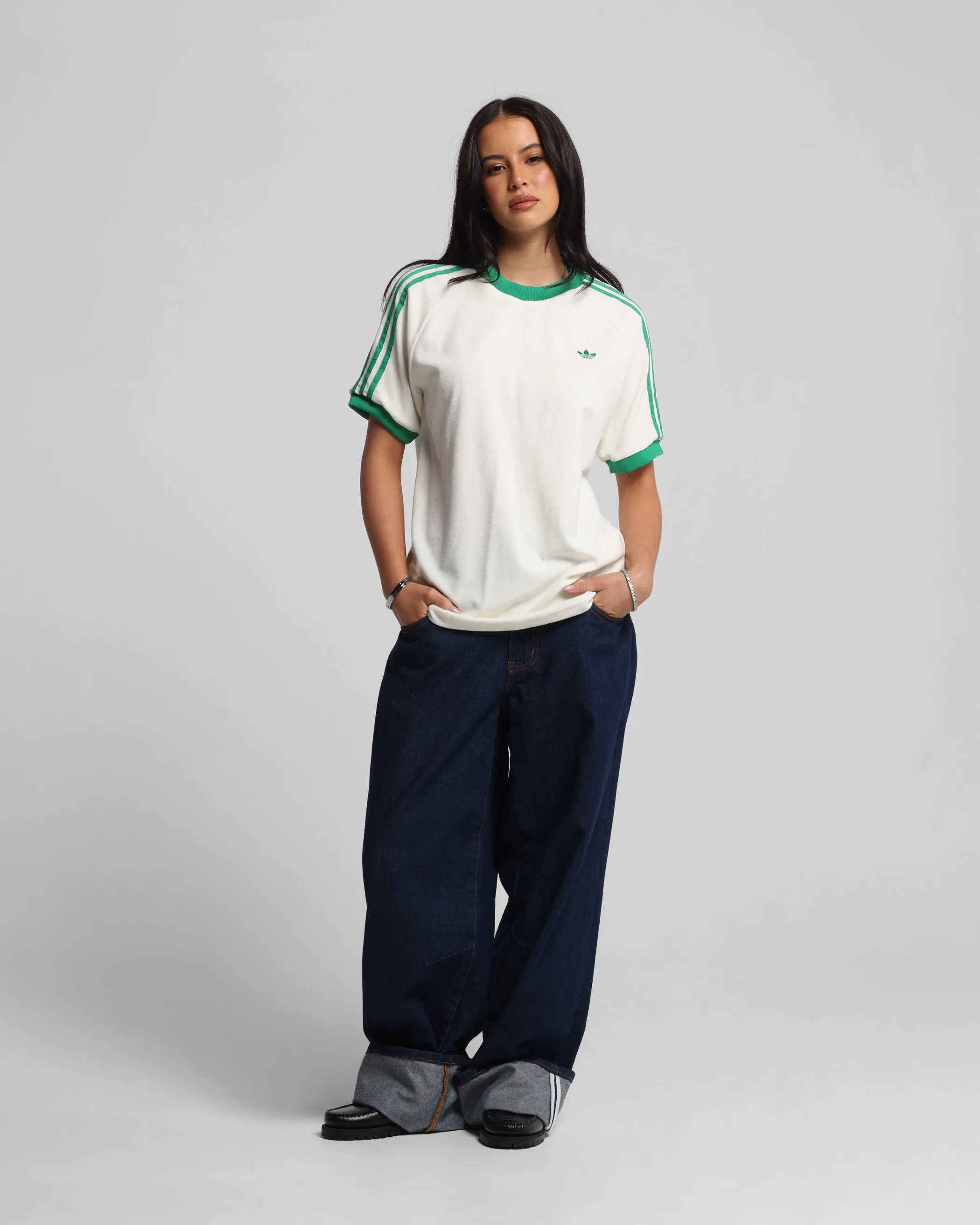 Adidas Originals 70's Cali T-Shirt Off White Seasonal Outfit