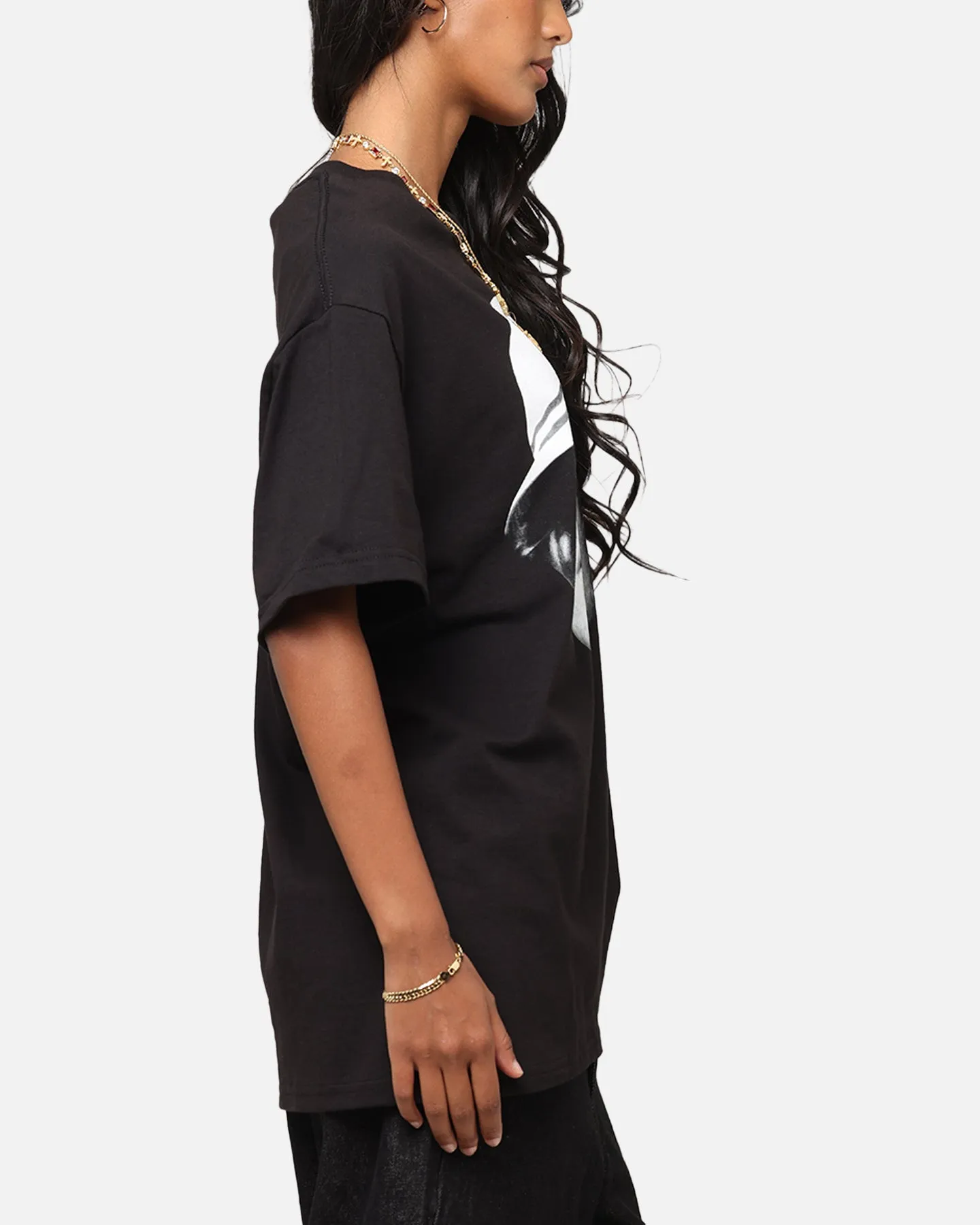Liam Gallagher Bucket Hat T-Shirt Black Casual Outfit