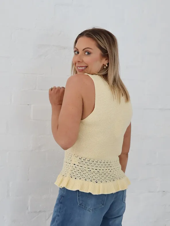 MultiPocket Design Fresh Style Skye Top- Butter Yellow
