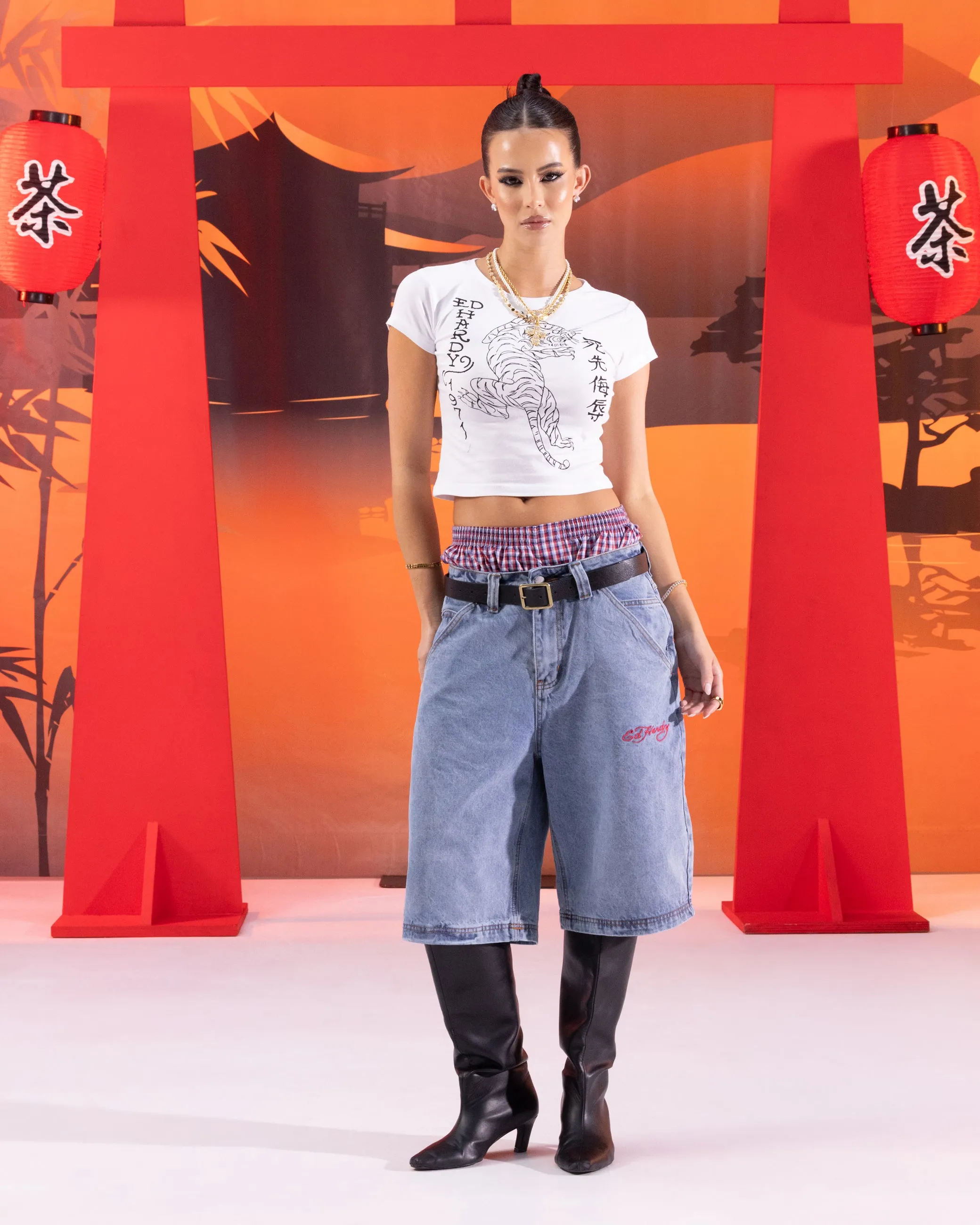 Ed Hardy Women's Tiger Stamp Baby T-Shirt White Premium Cotton Yoga class