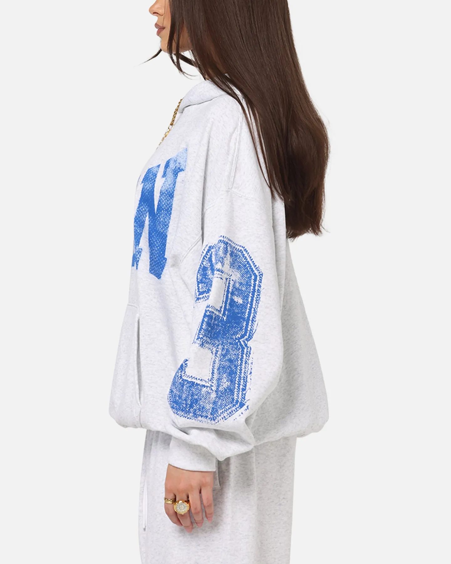 Lifestyle Scene Sport Night Jordan Brooklyn Collegiate Pullover Hoodie Birch Heather Grey