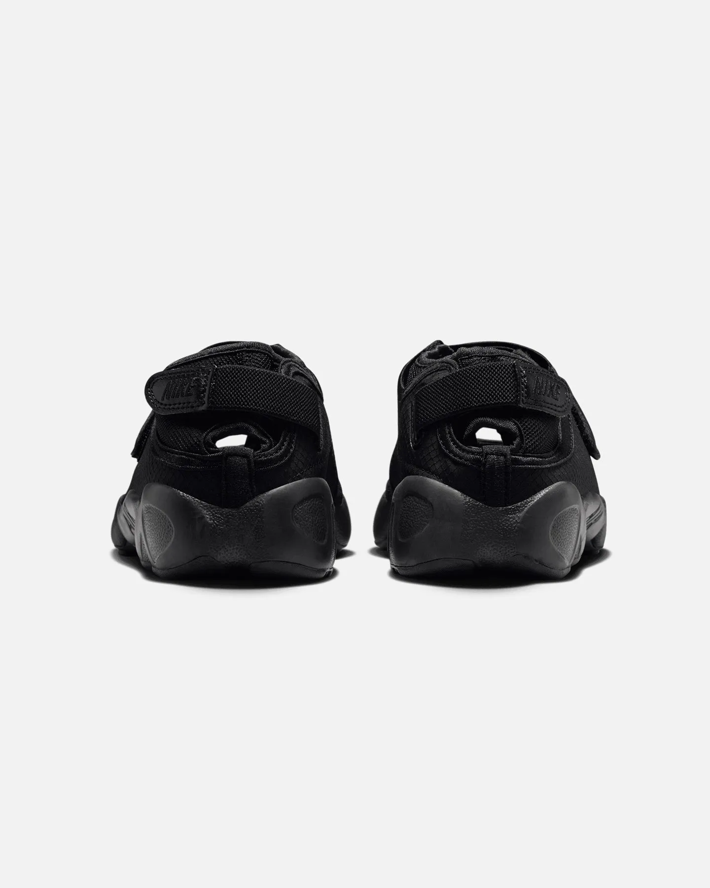 Active Durable Build Airport Travel Nike Women's Air Rift Breathe Black/Black