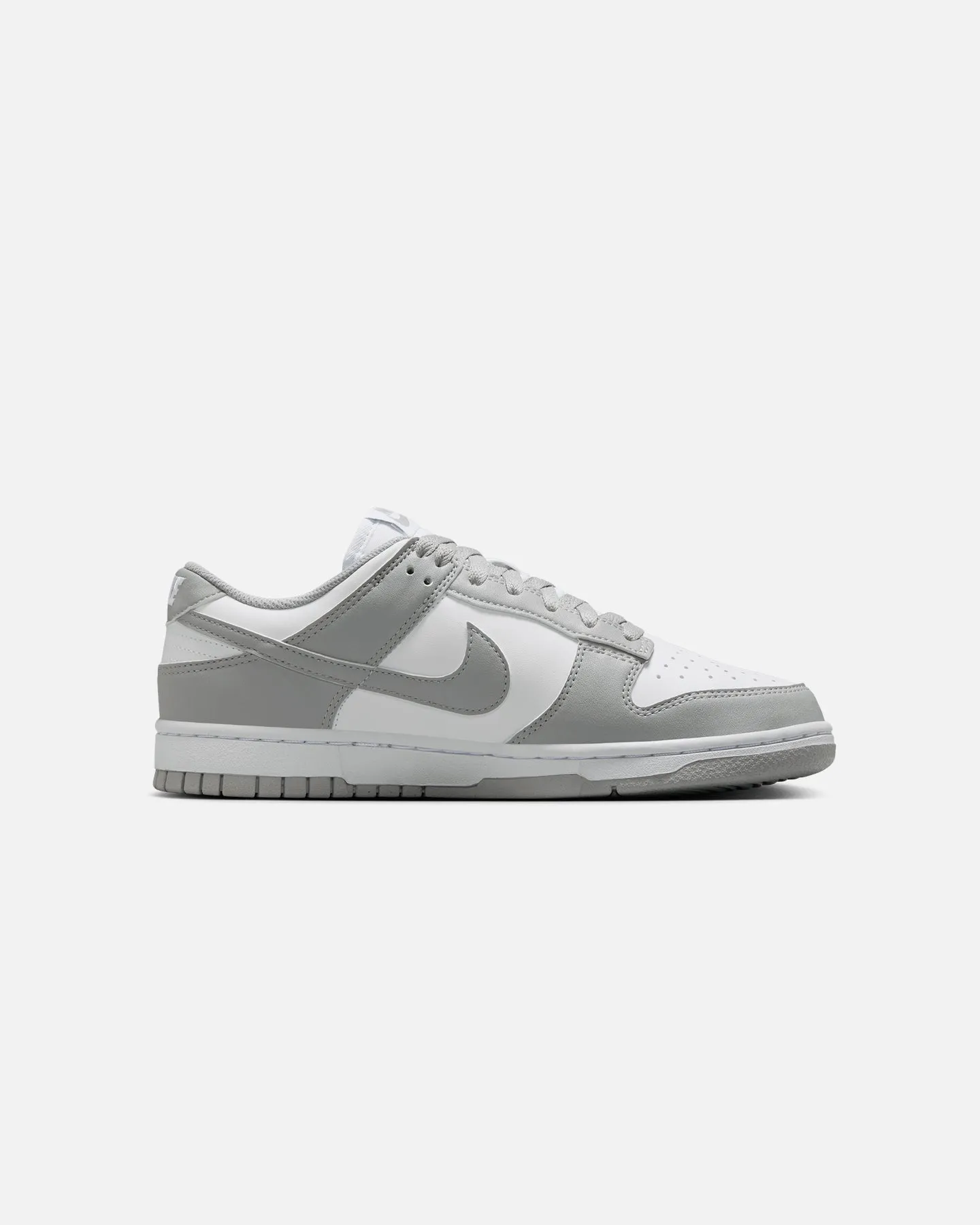 Work Base Nike Women's Dunk Low Next Nature "Grey" White/Smoke Grey